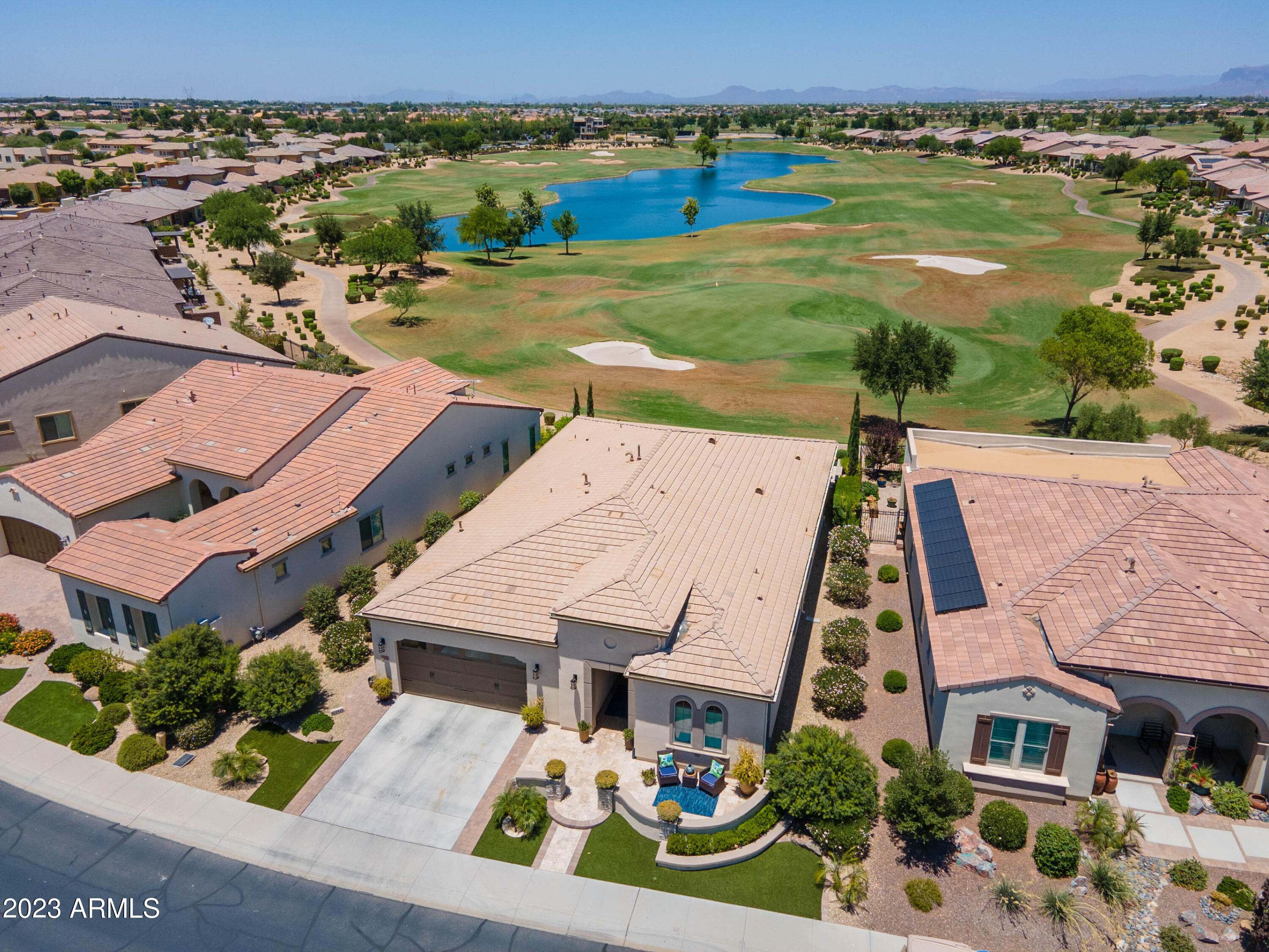 1154 E Copper Hollow Way