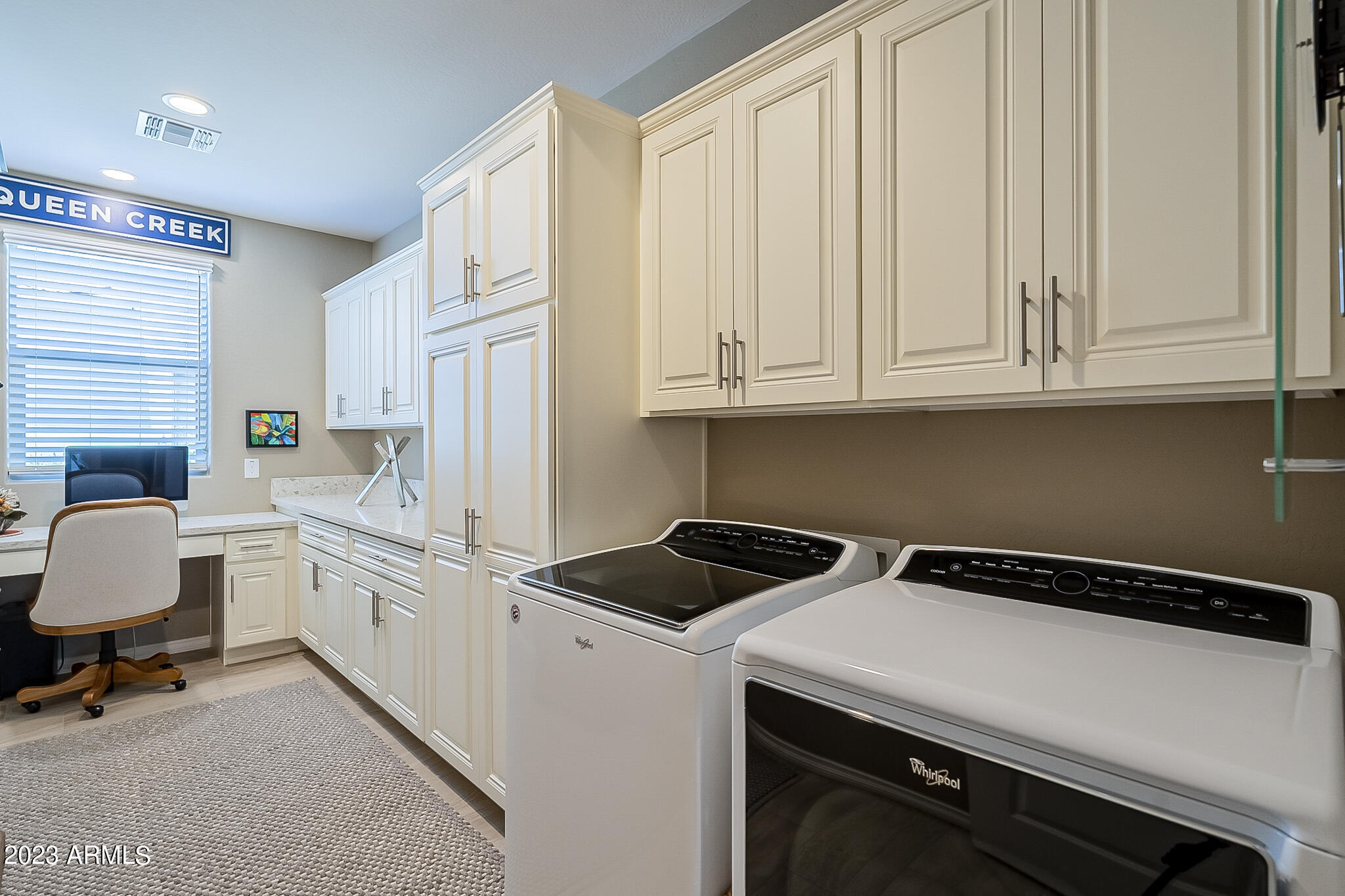 1154 E Copper Hollow Way