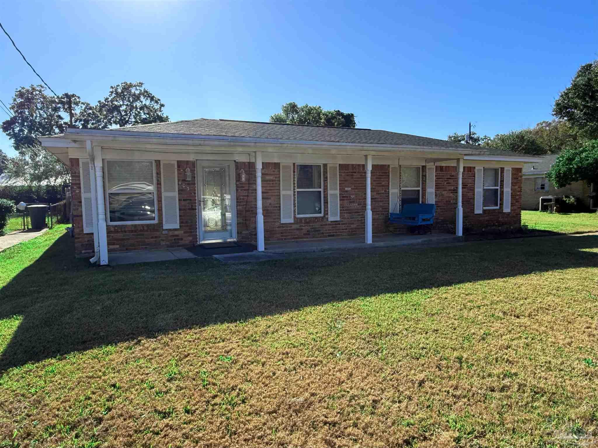 403 Ladybird Ln