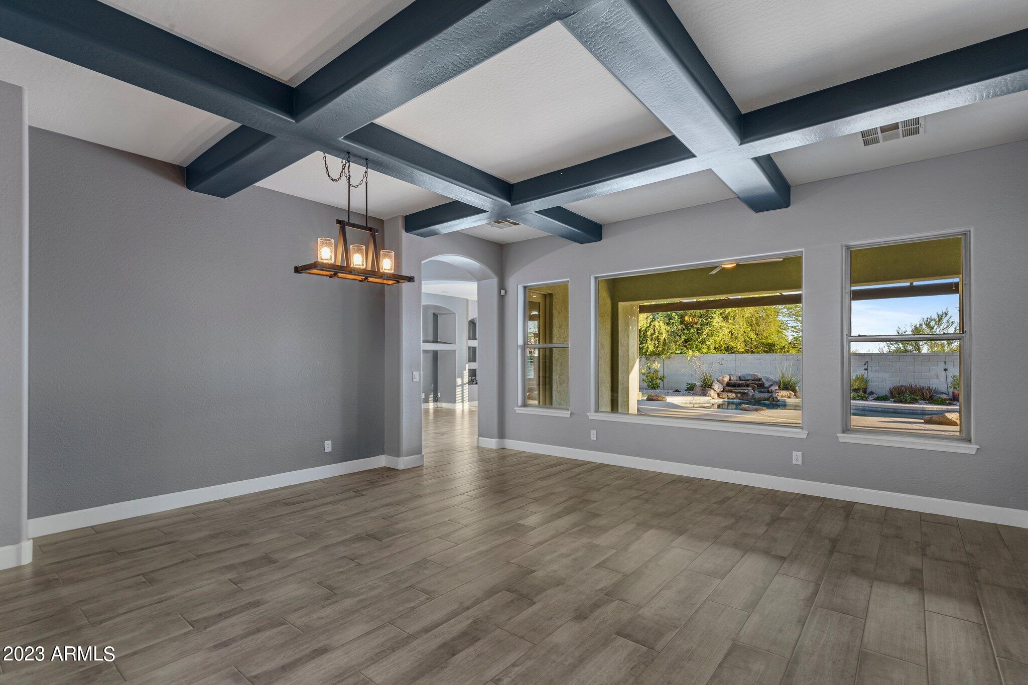 1841 W DUSTY WREN Drive