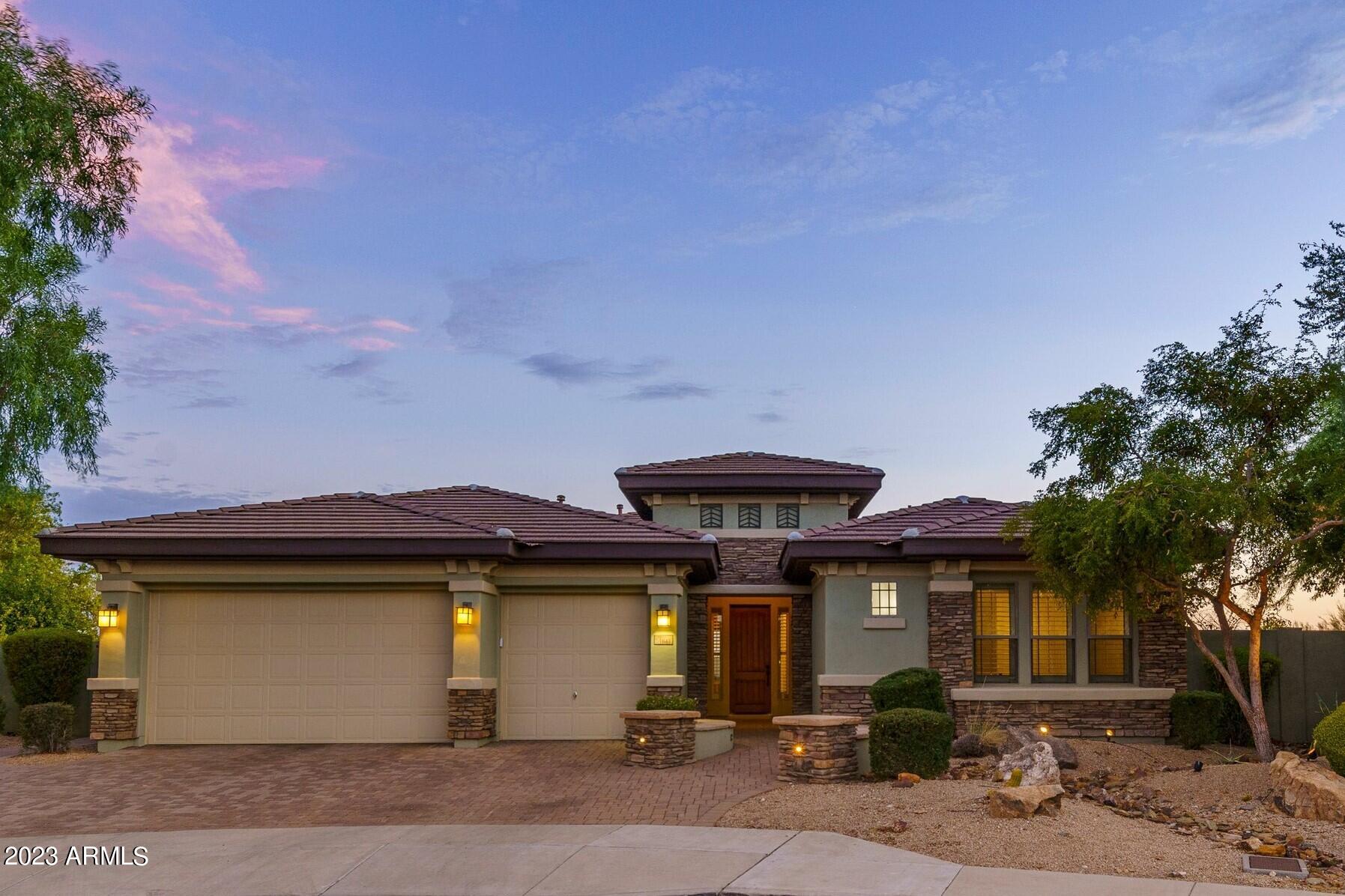 1841 W DUSTY WREN Drive