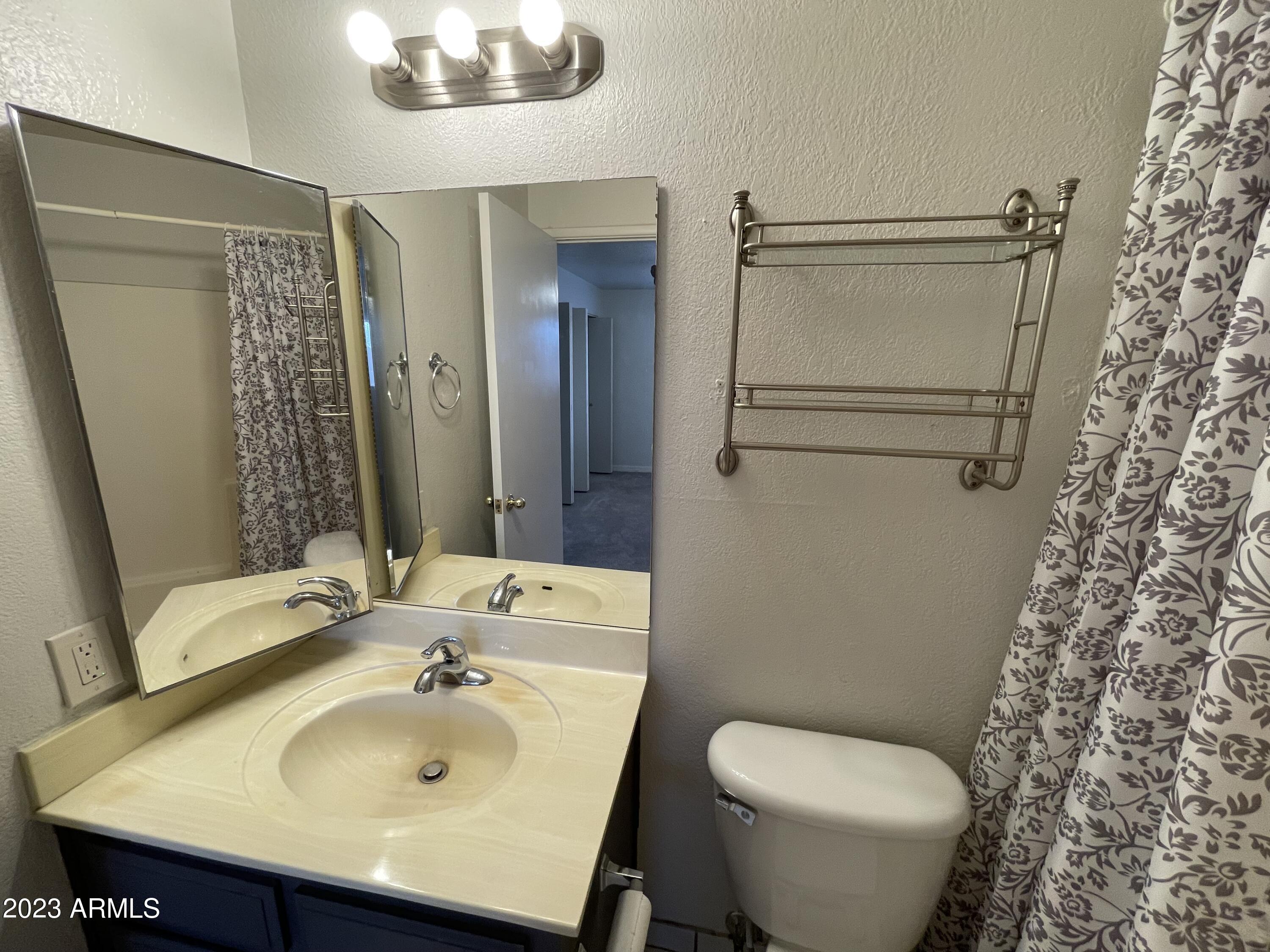 520 N STAPLEY Drive, 116
