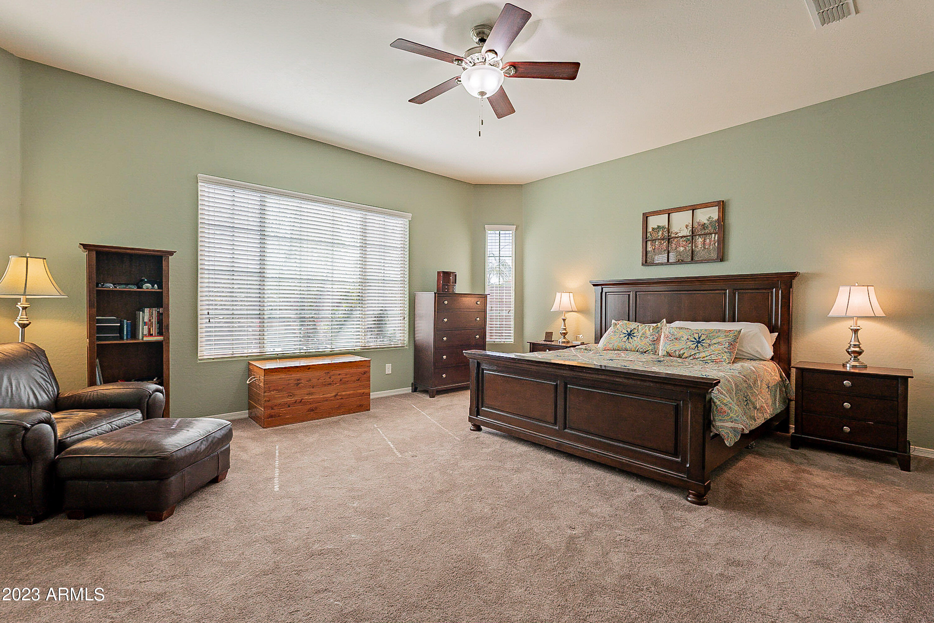 5334 S PARKWOOD --