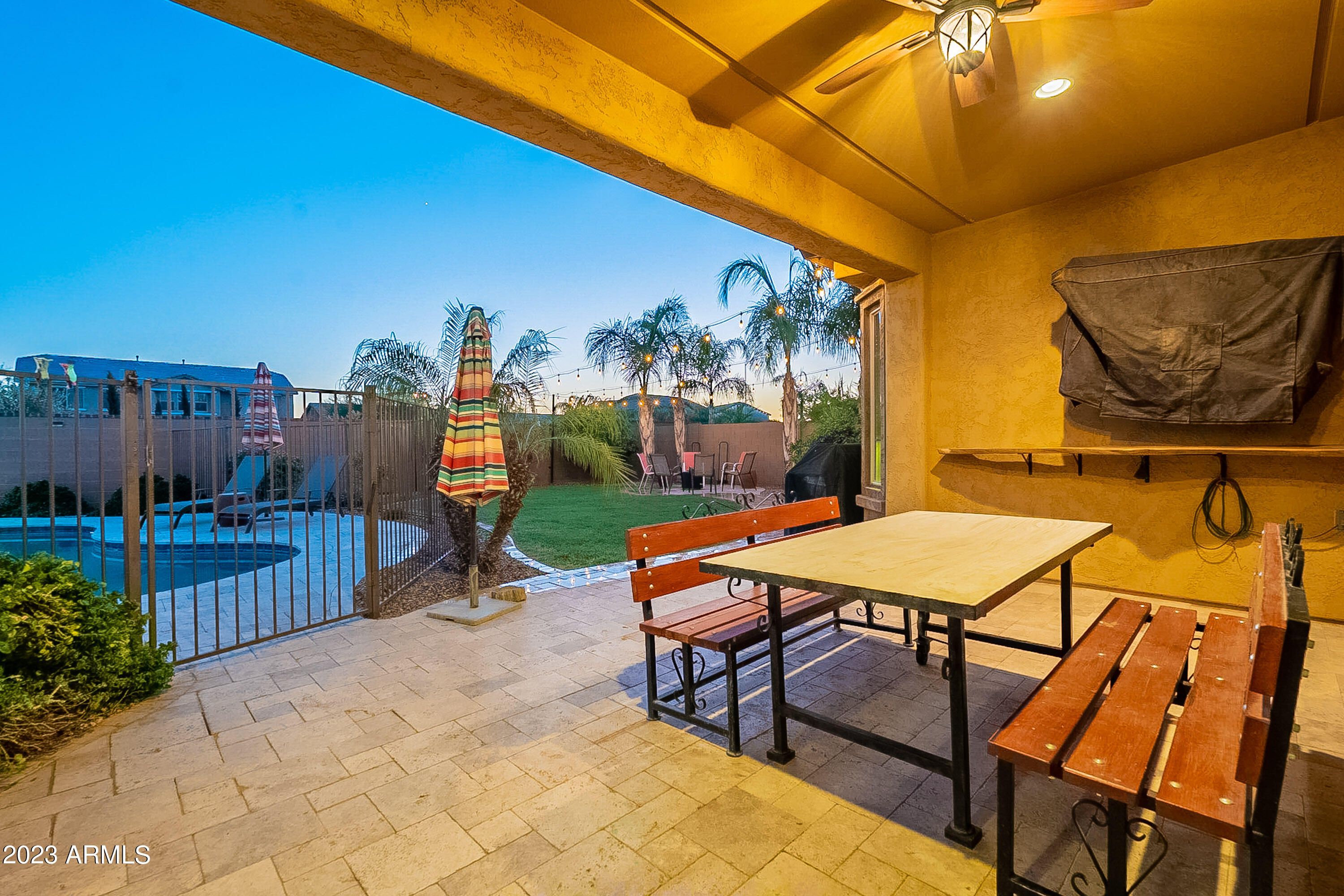5334 S PARKWOOD --