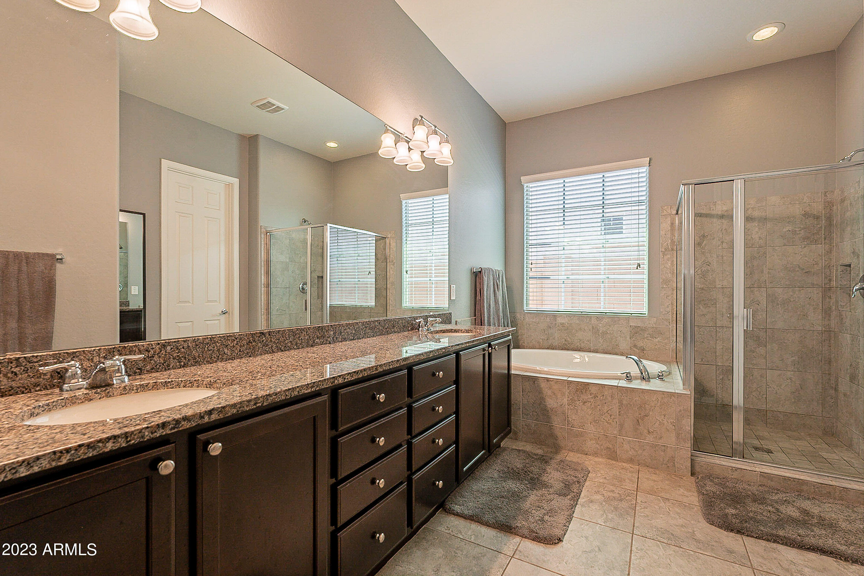 5334 S PARKWOOD --
