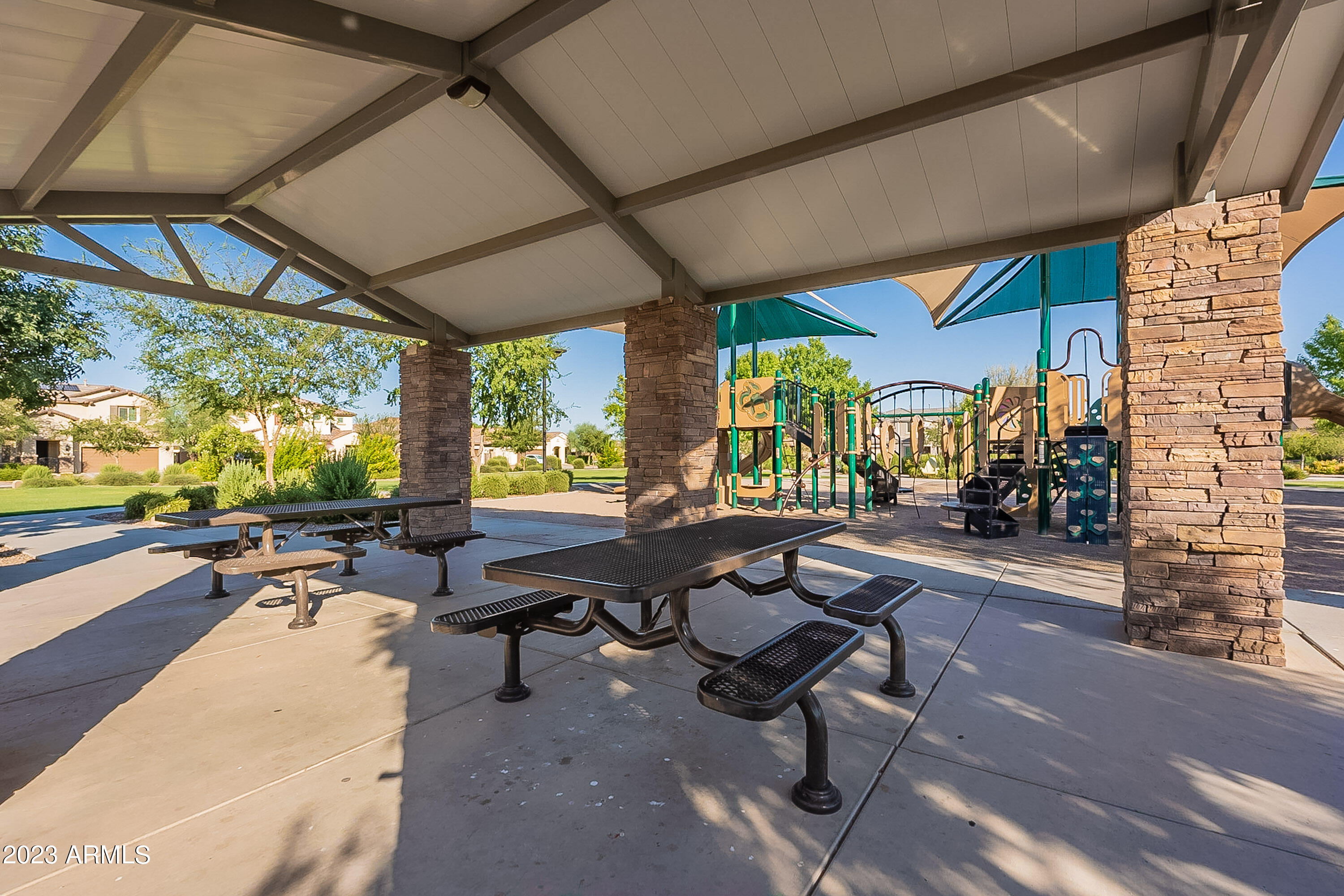 5334 S PARKWOOD --