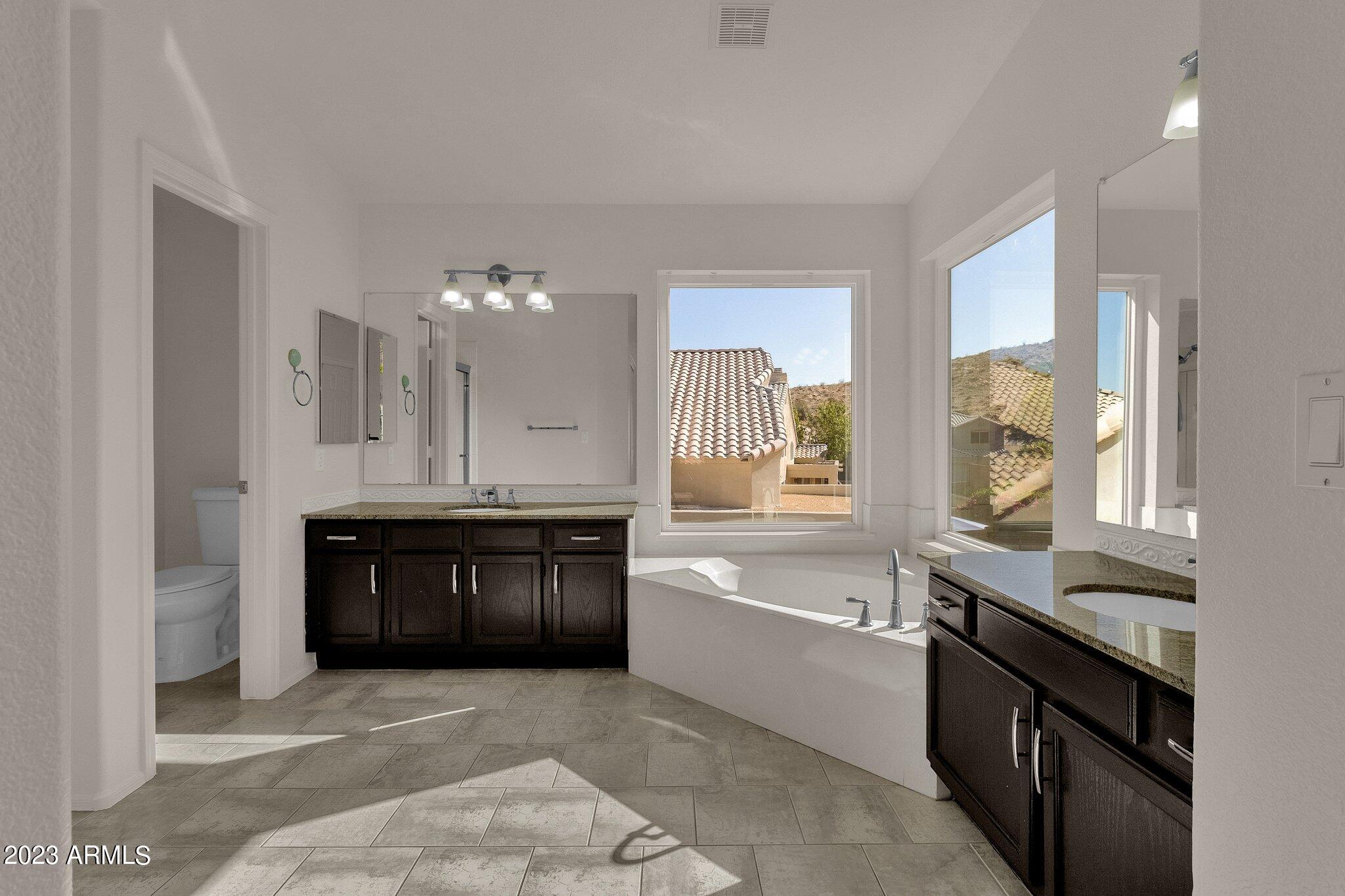 1212 E Rocky Slope Drive