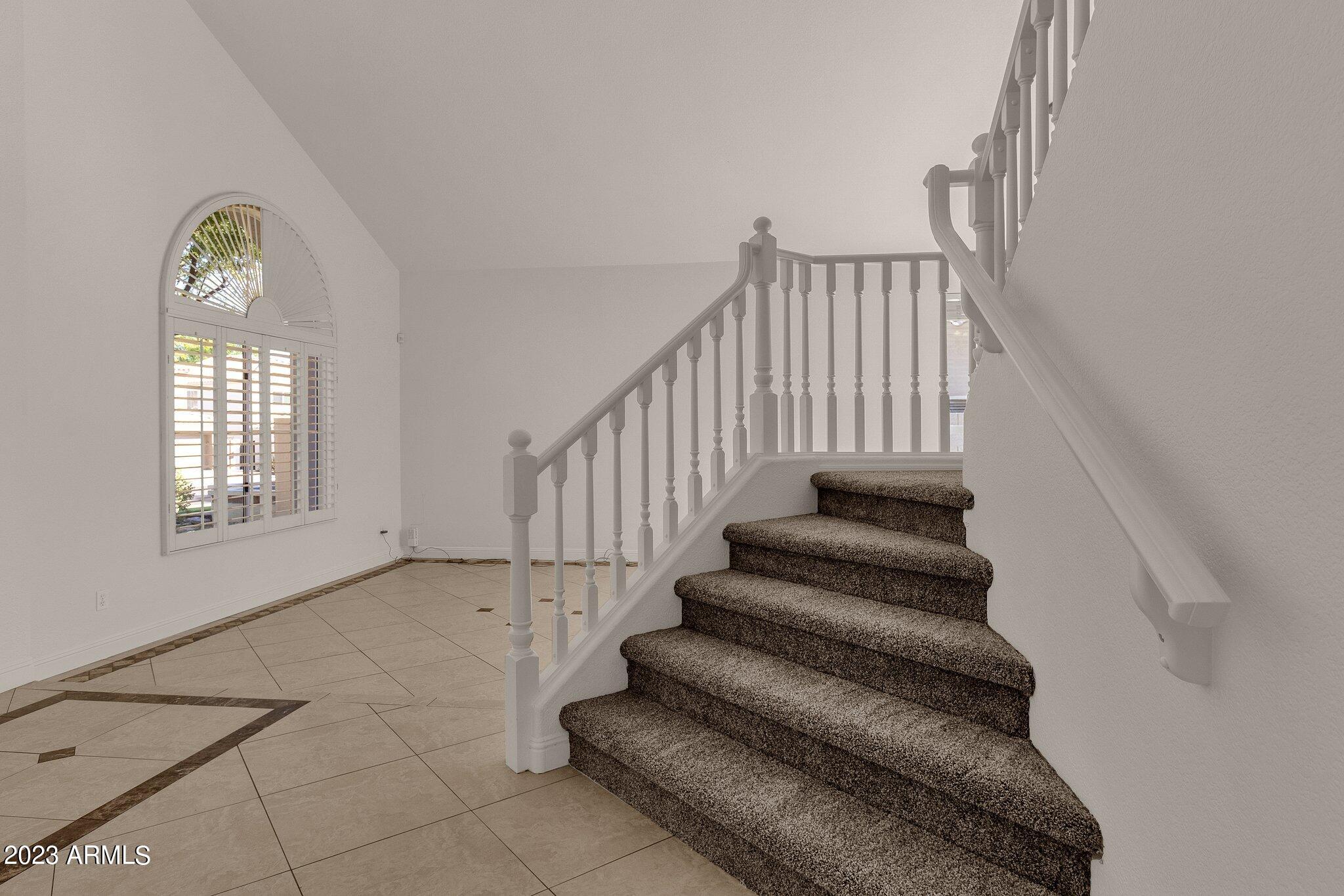 1212 E Rocky Slope Drive