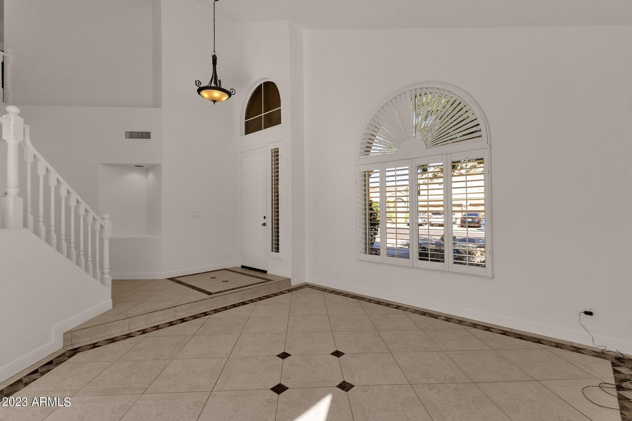 1212 E Rocky Slope Drive