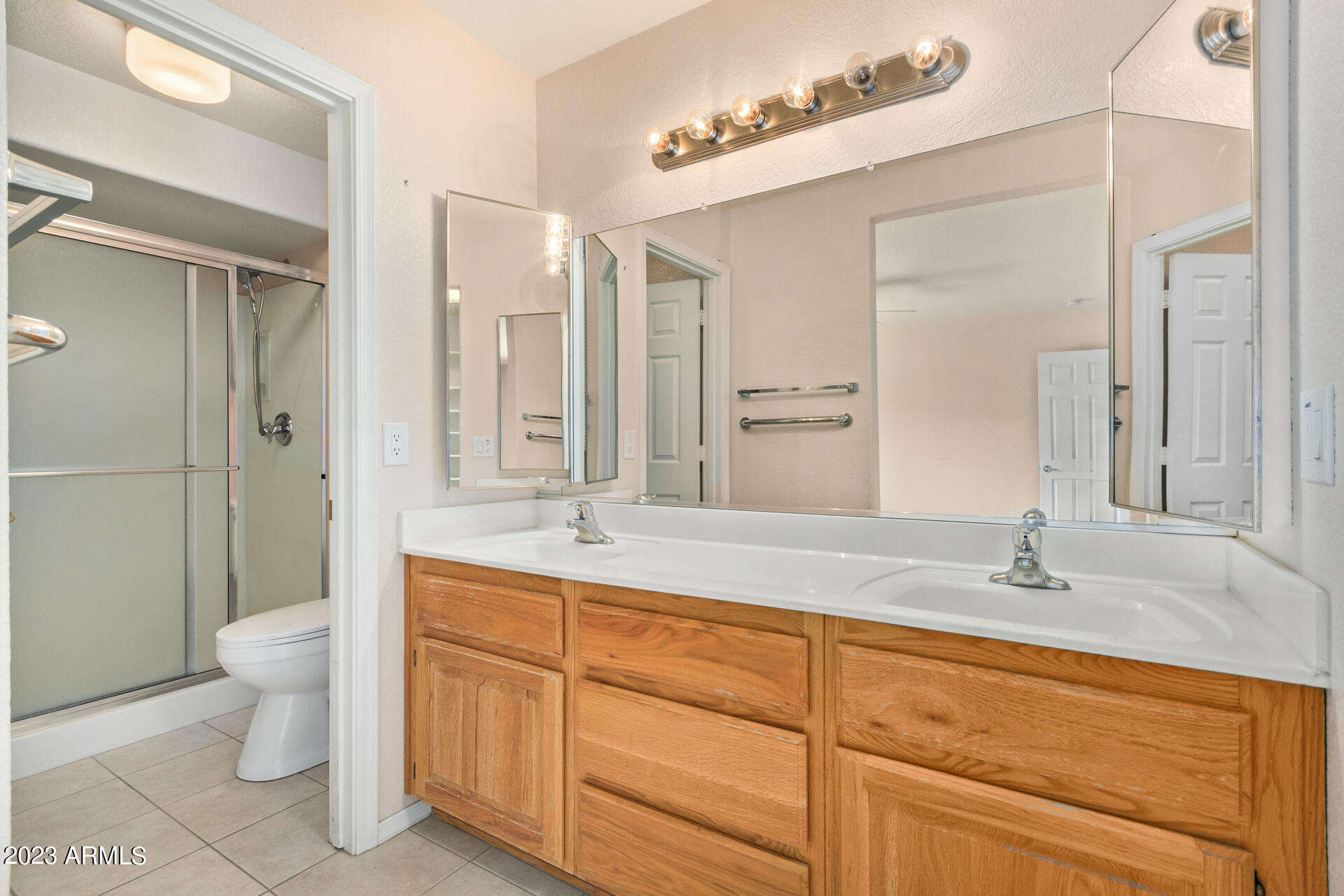 11455 E NATAL Avenue