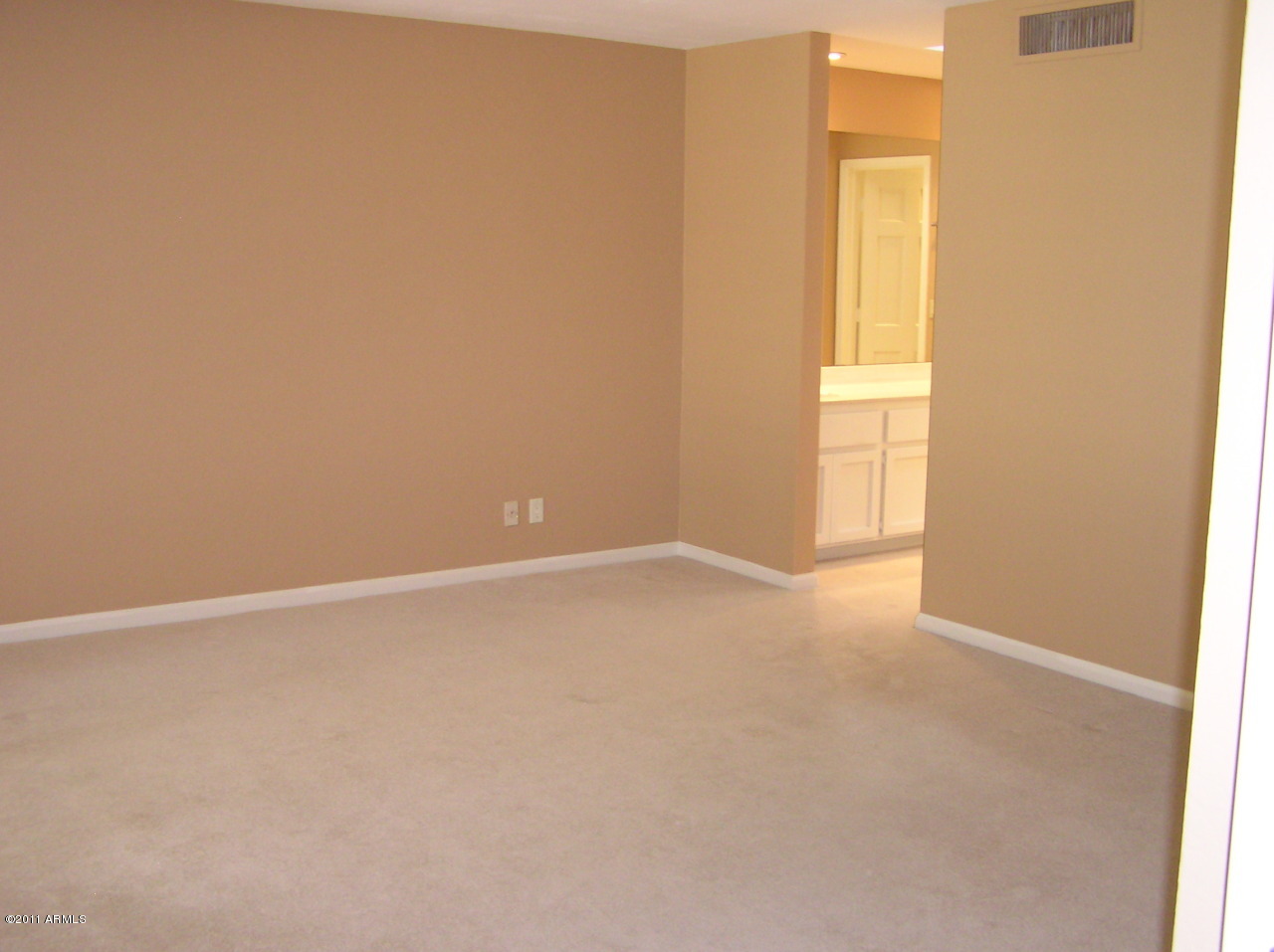 8443 E WELSH Trail