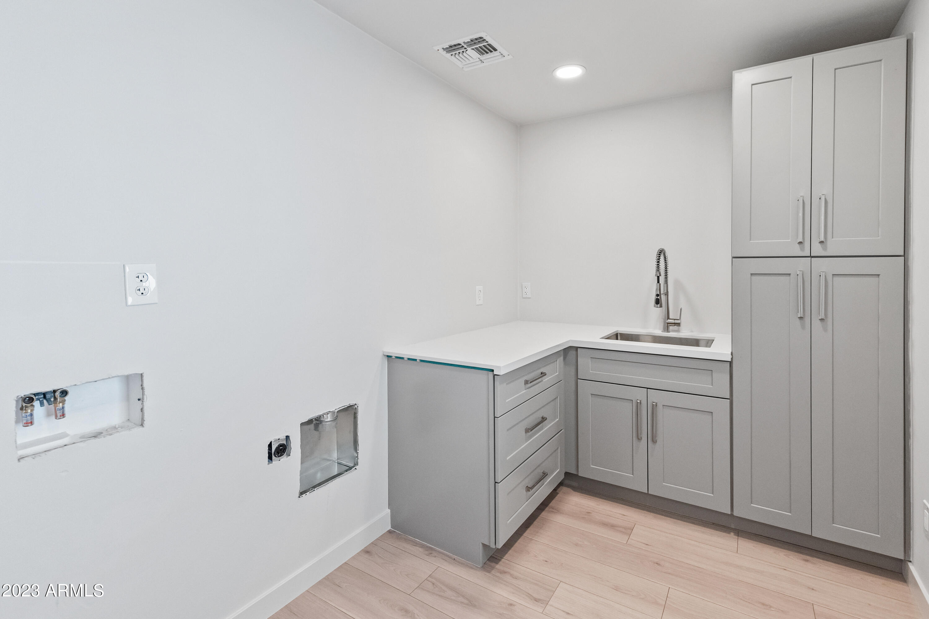 4302 E Catalina Drive