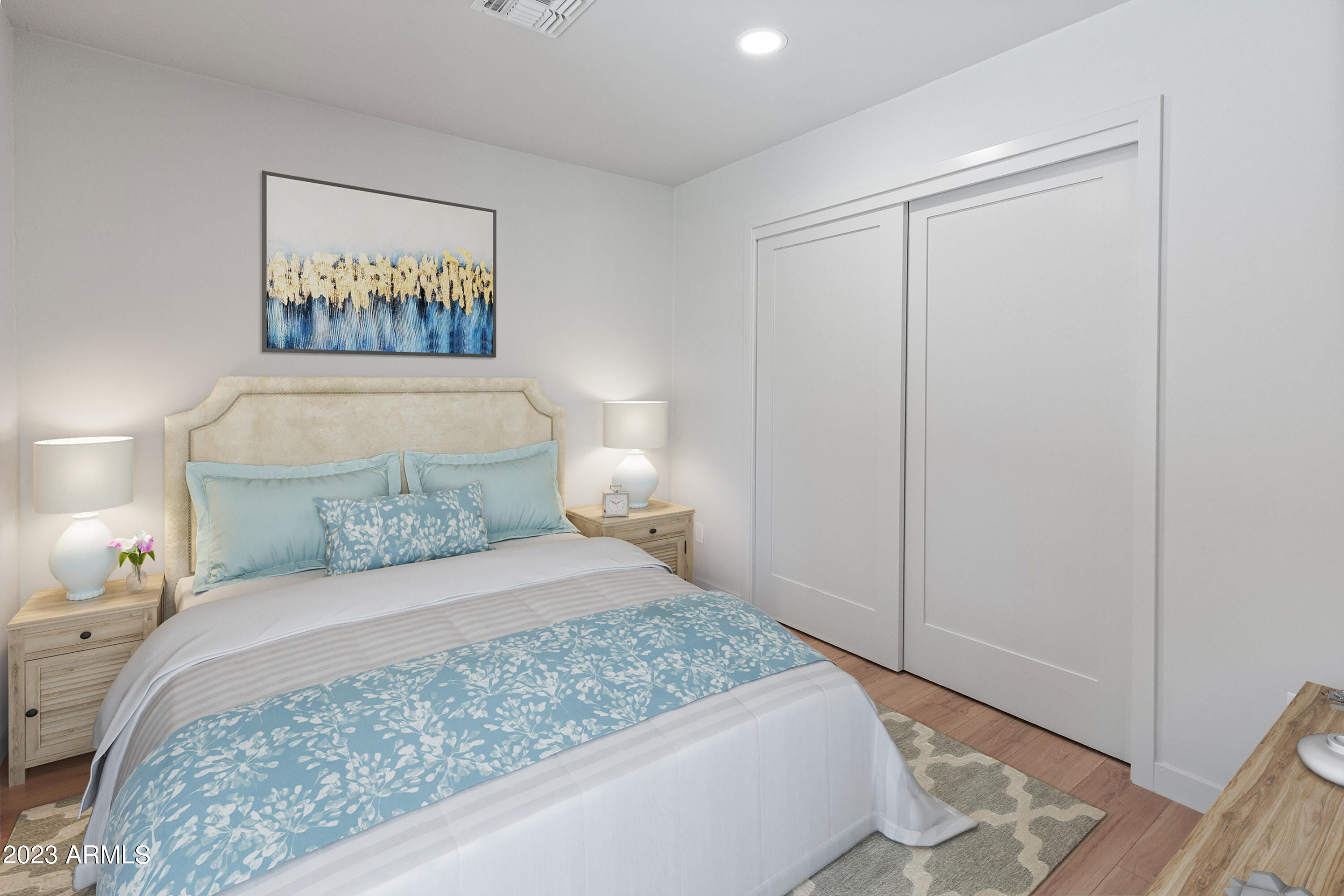 4302 E Catalina Drive