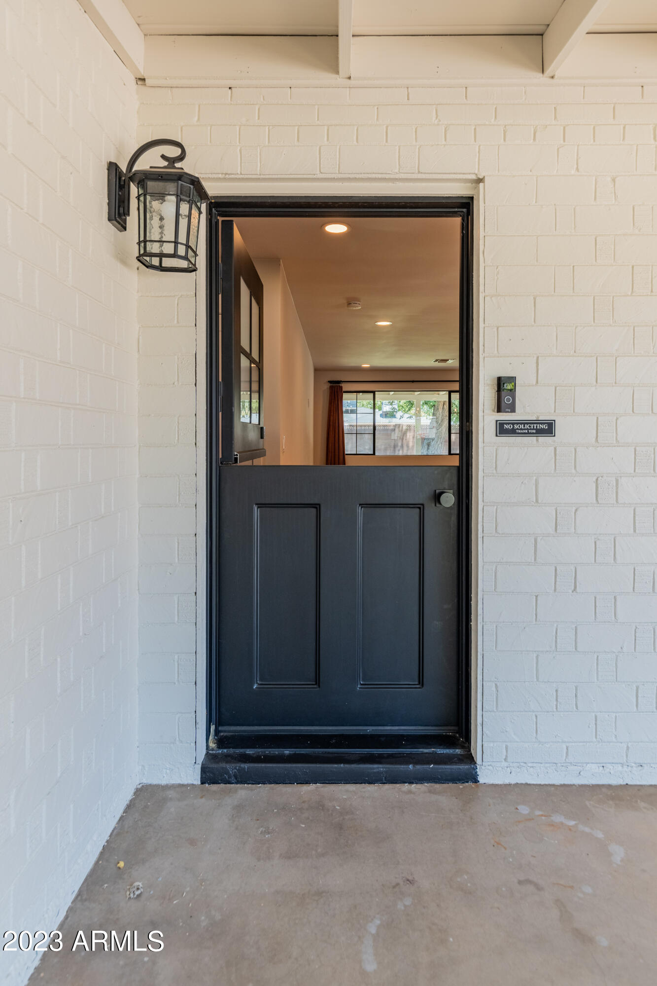 4302 E Catalina Drive