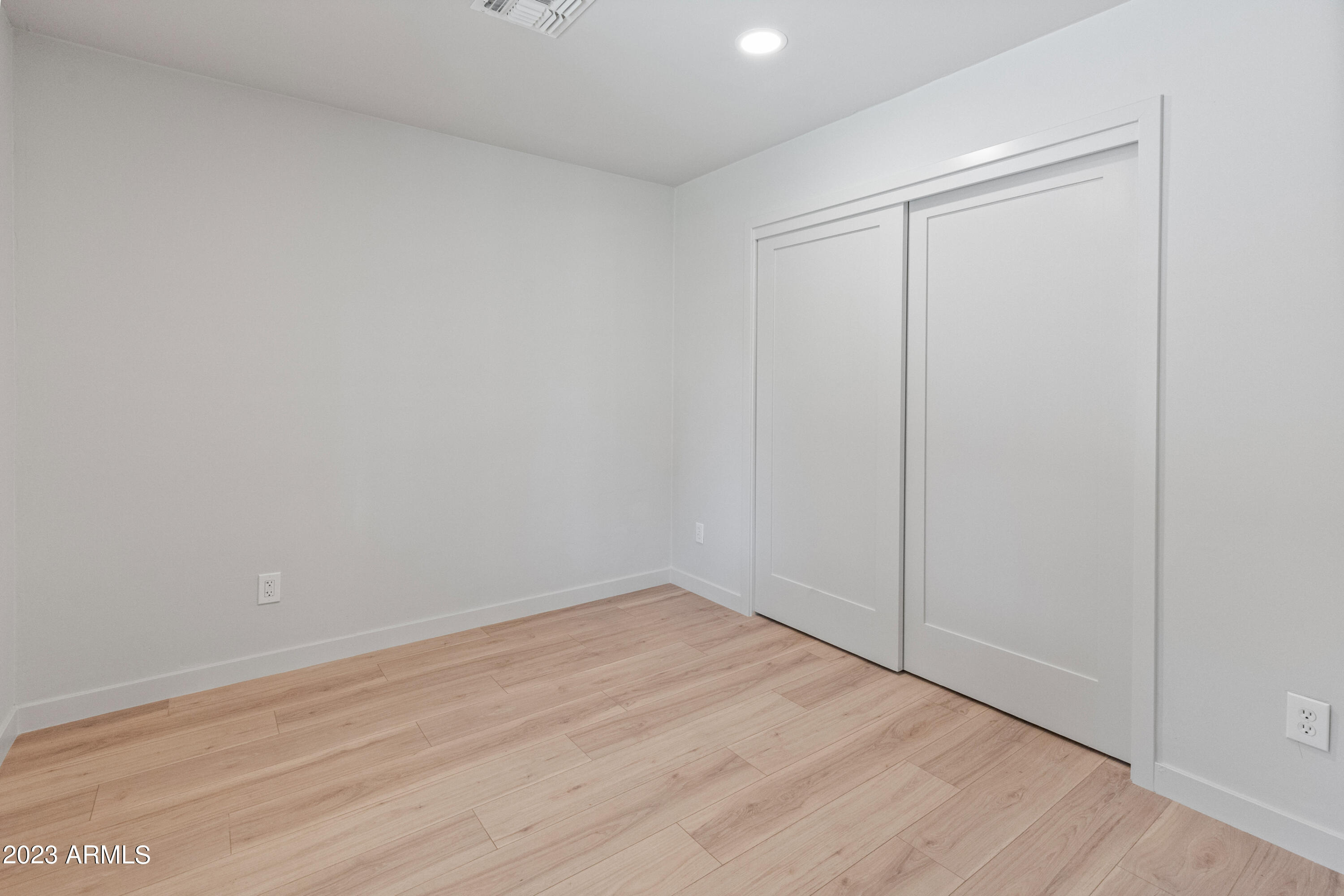 4302 E Catalina Drive