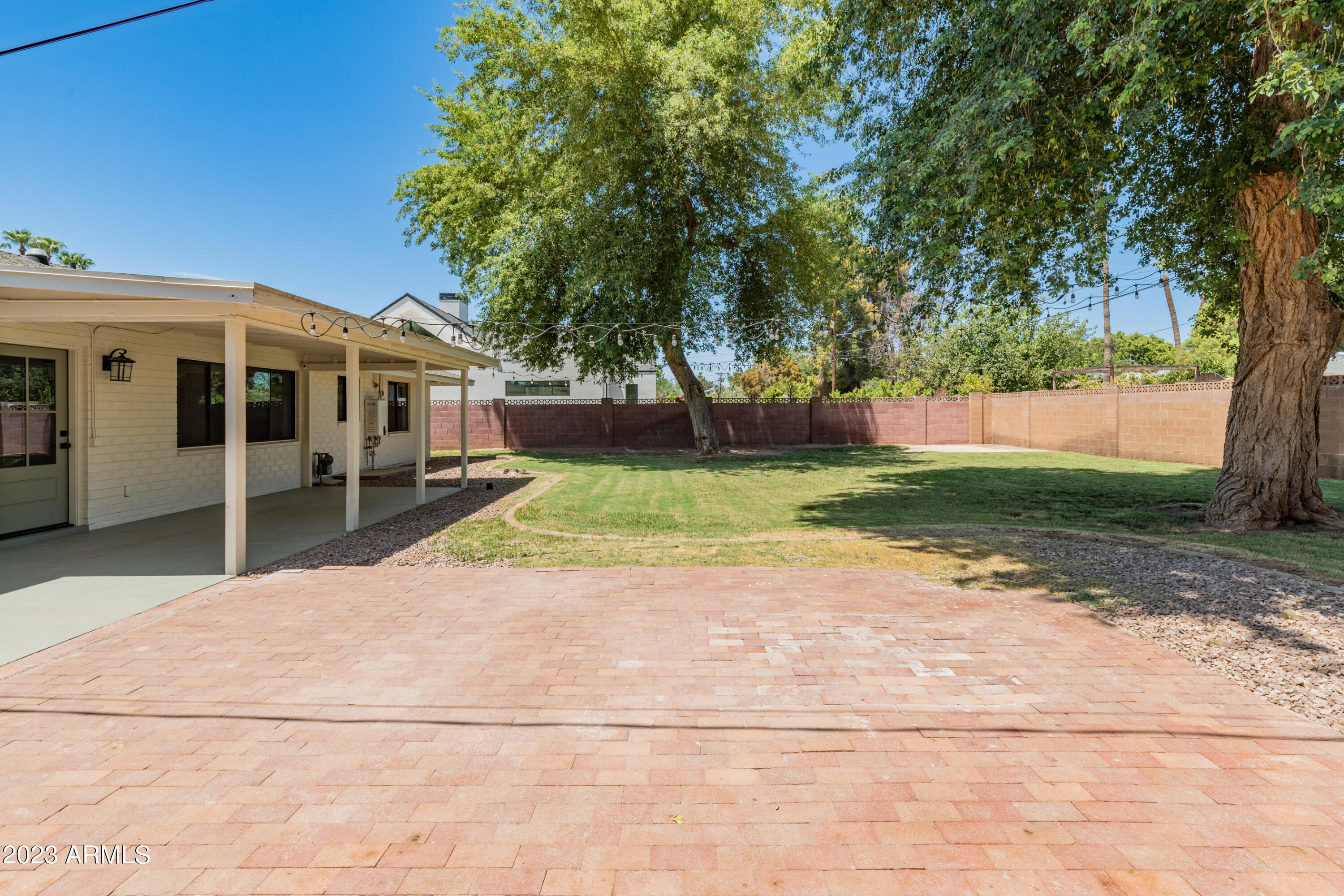 4302 E Catalina Drive