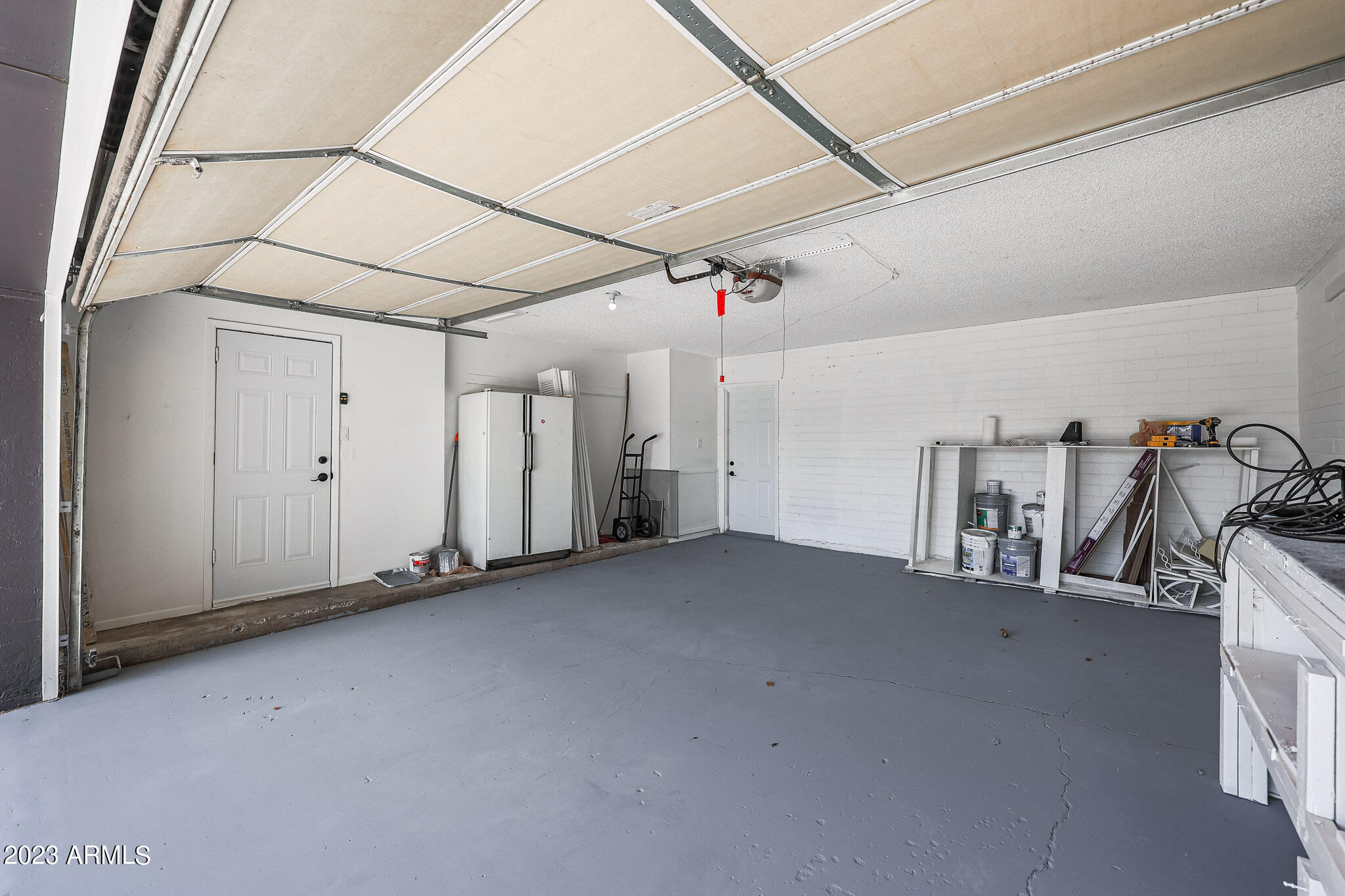 4518 W ROSE Lane