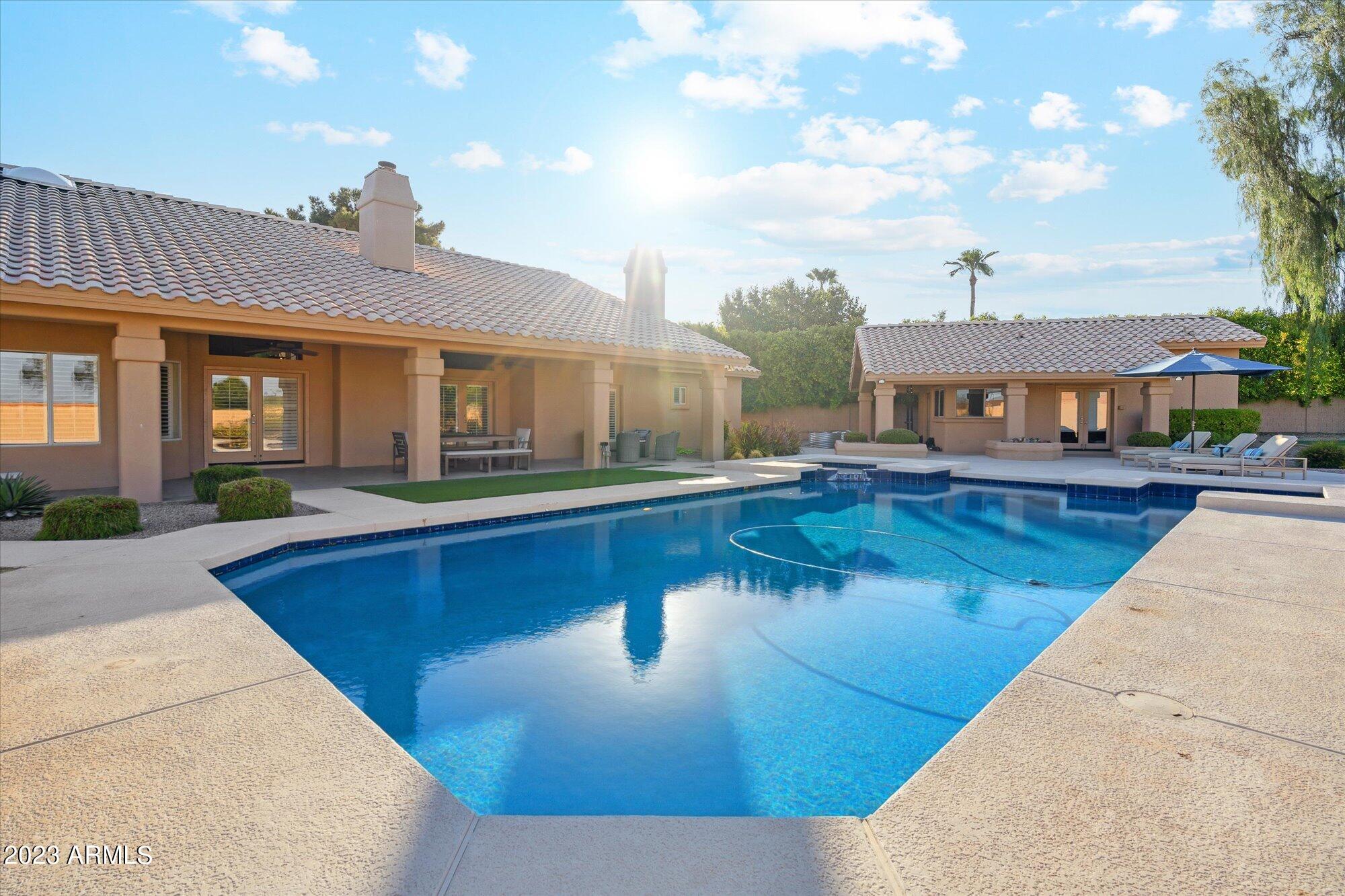3406 E PIRO Court