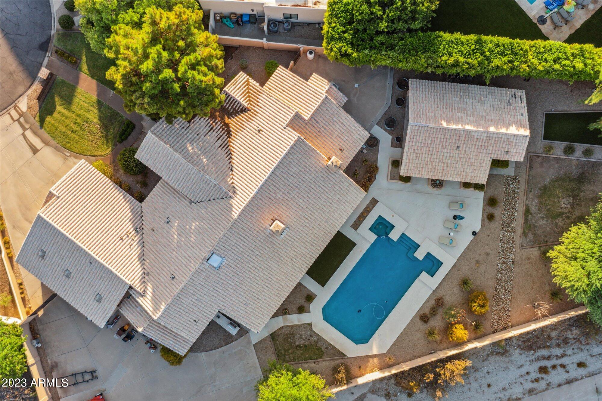 3406 E PIRO Court