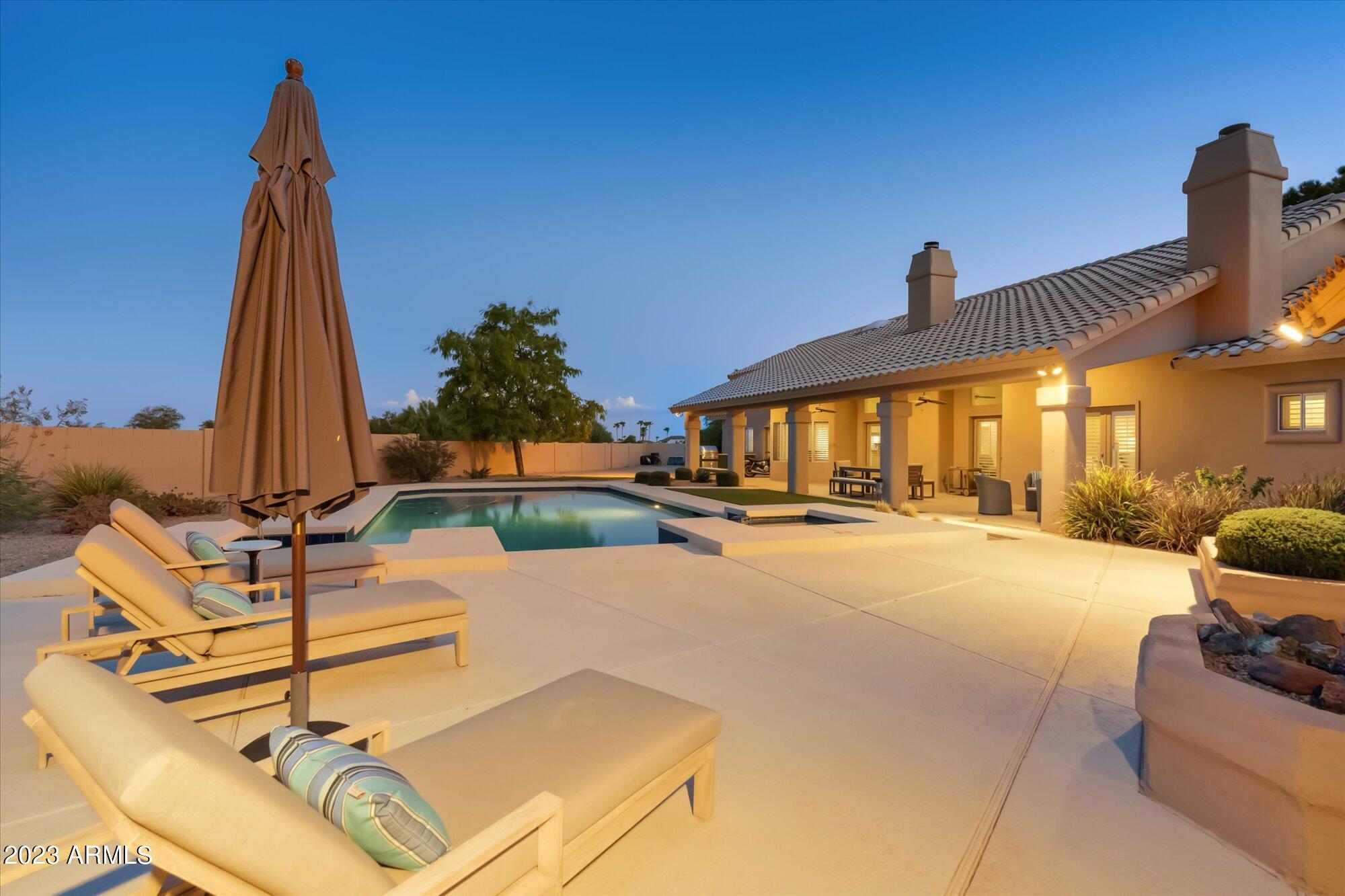 3406 E PIRO Court
