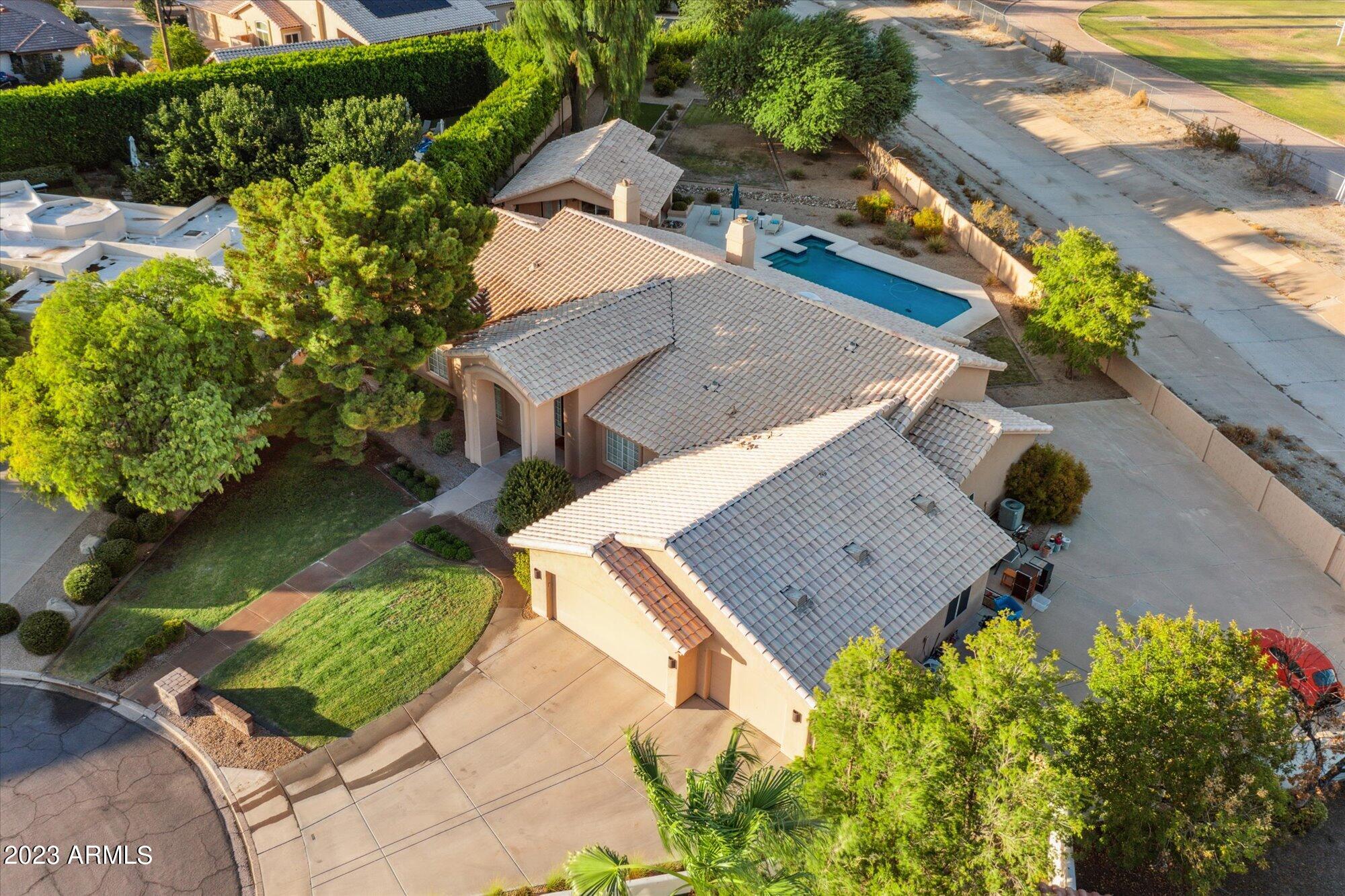 3406 E PIRO Court