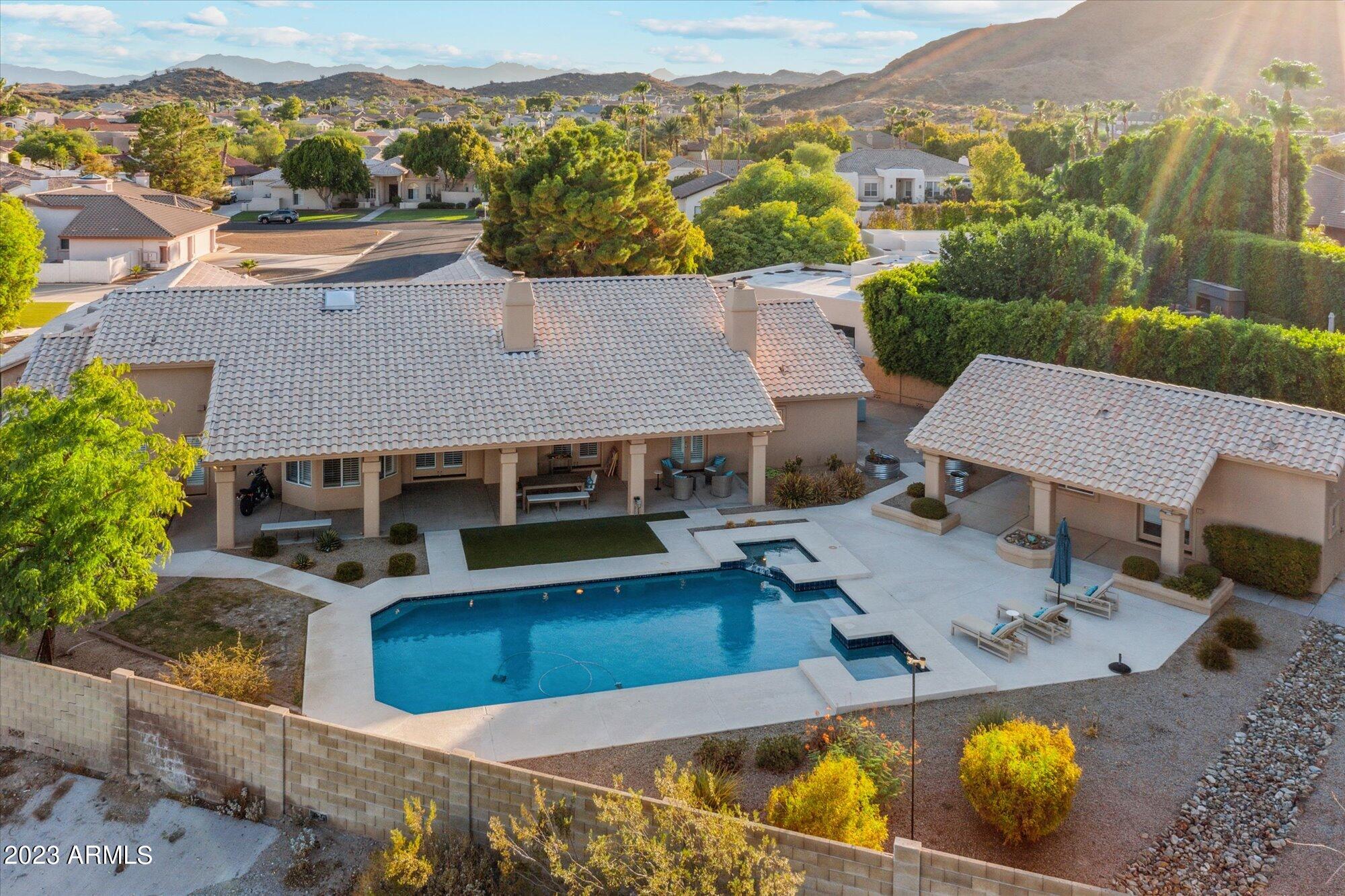 3406 E PIRO Court