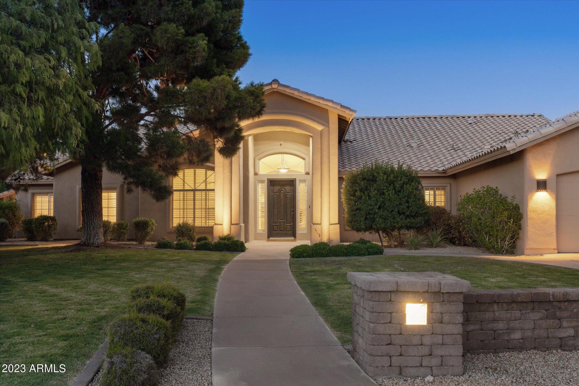 3406 E PIRO Court