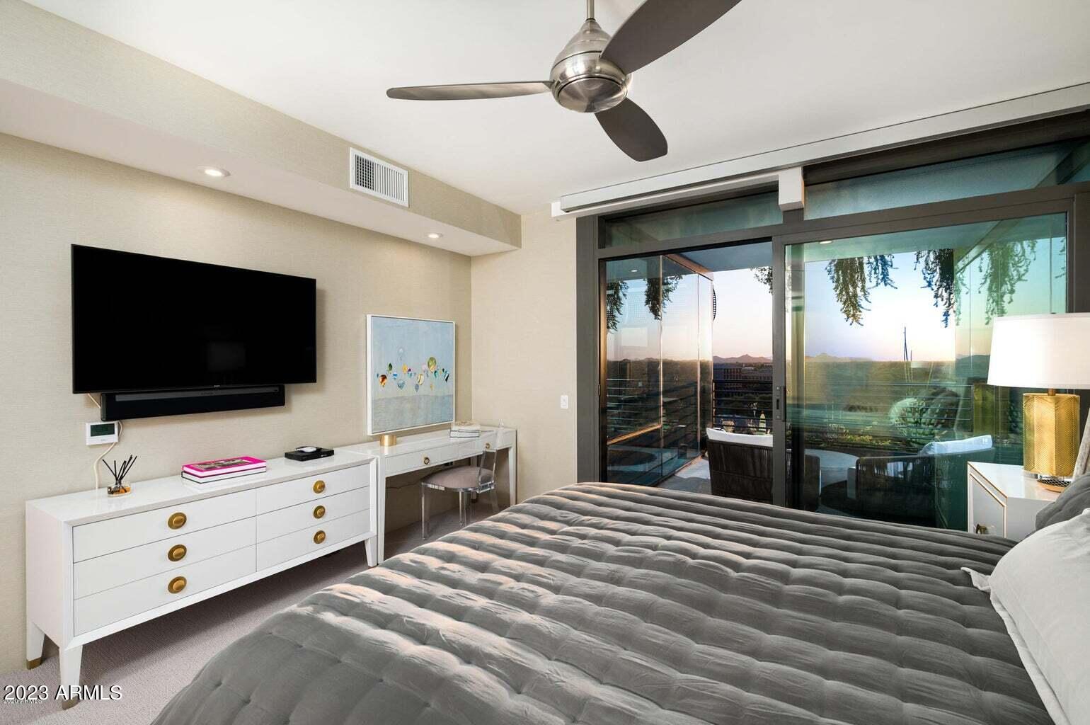 7120 E KIERLAND Boulevard, 917