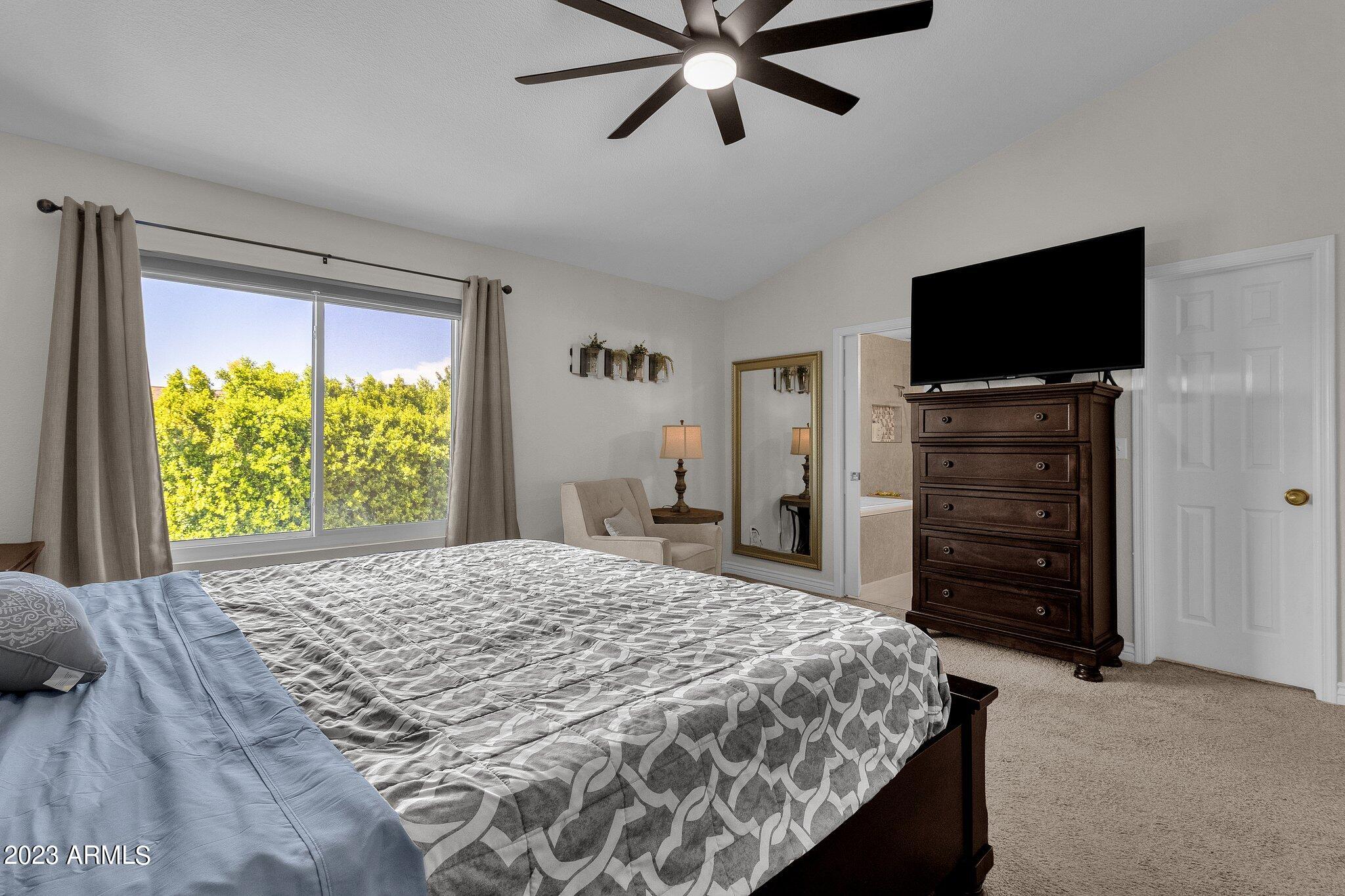 2678 W MONTGOMERY Drive