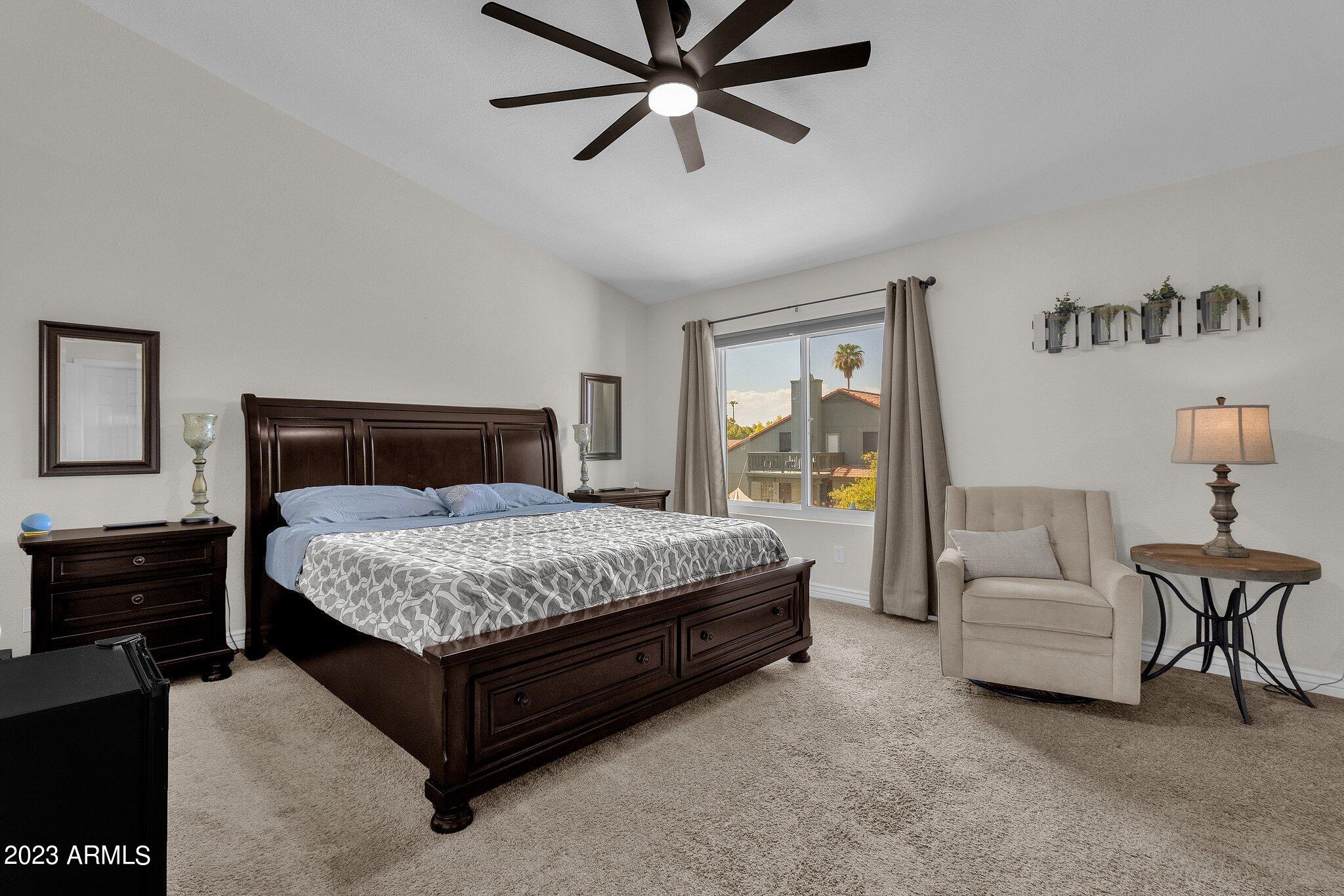 2678 W MONTGOMERY Drive