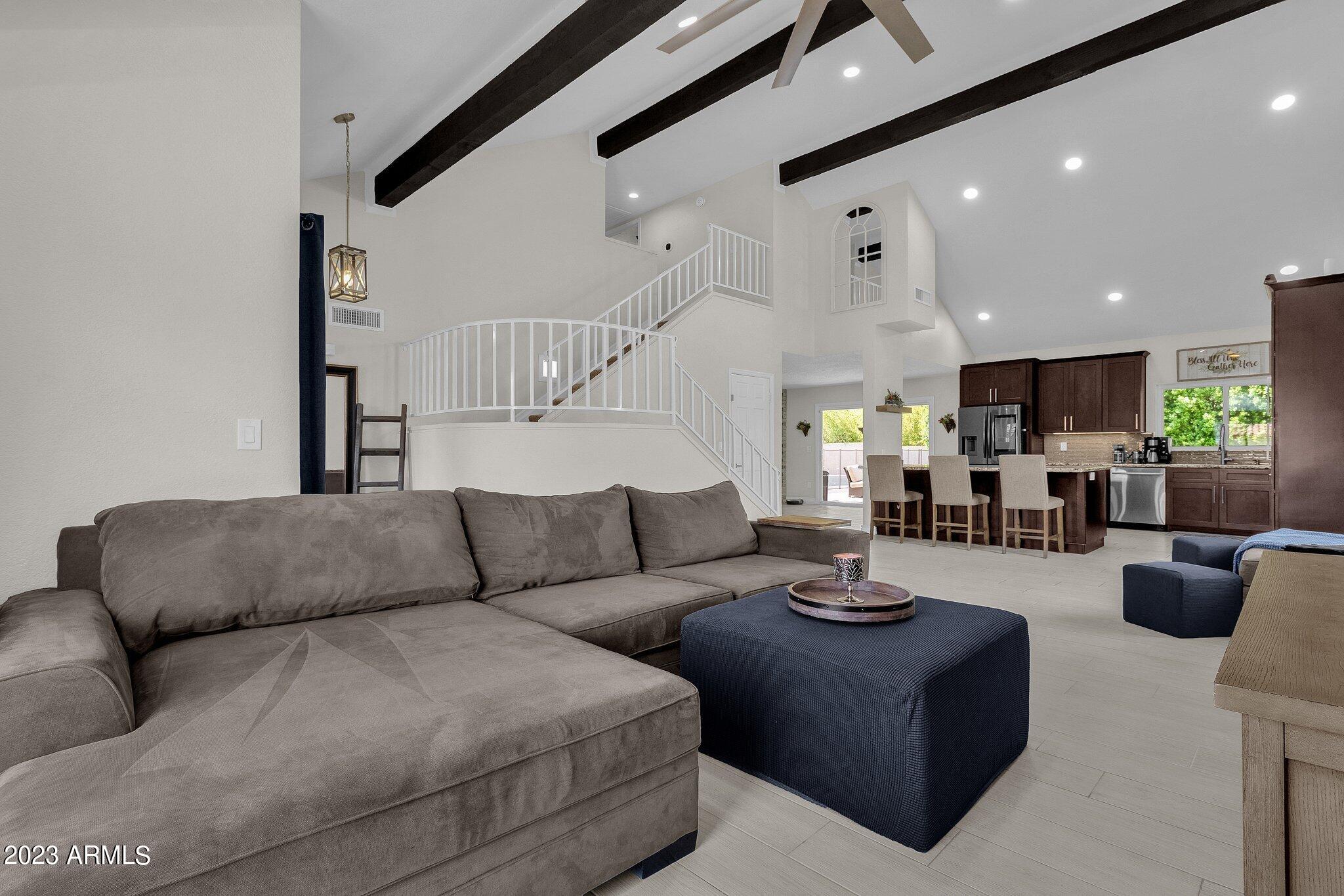 2678 W MONTGOMERY Drive