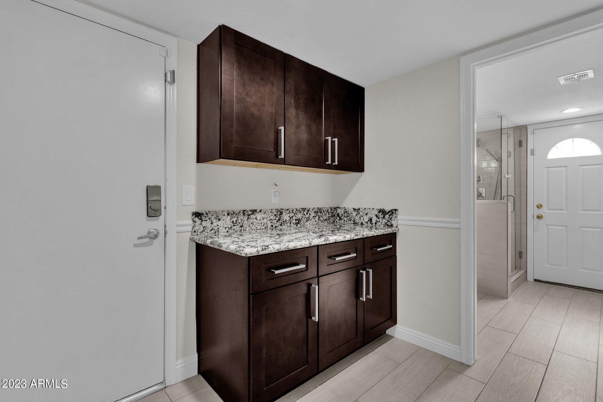 2678 W MONTGOMERY Drive