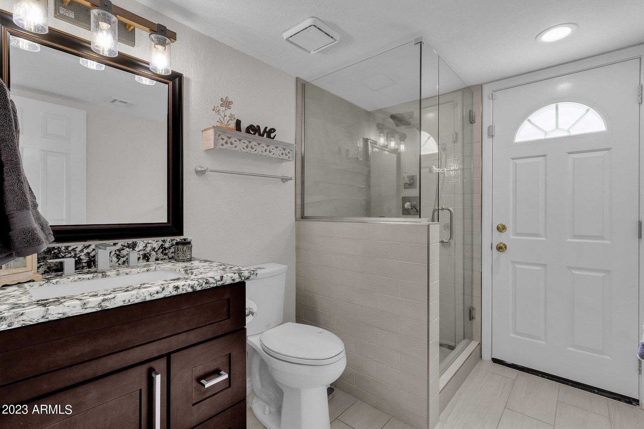 2678 W MONTGOMERY Drive