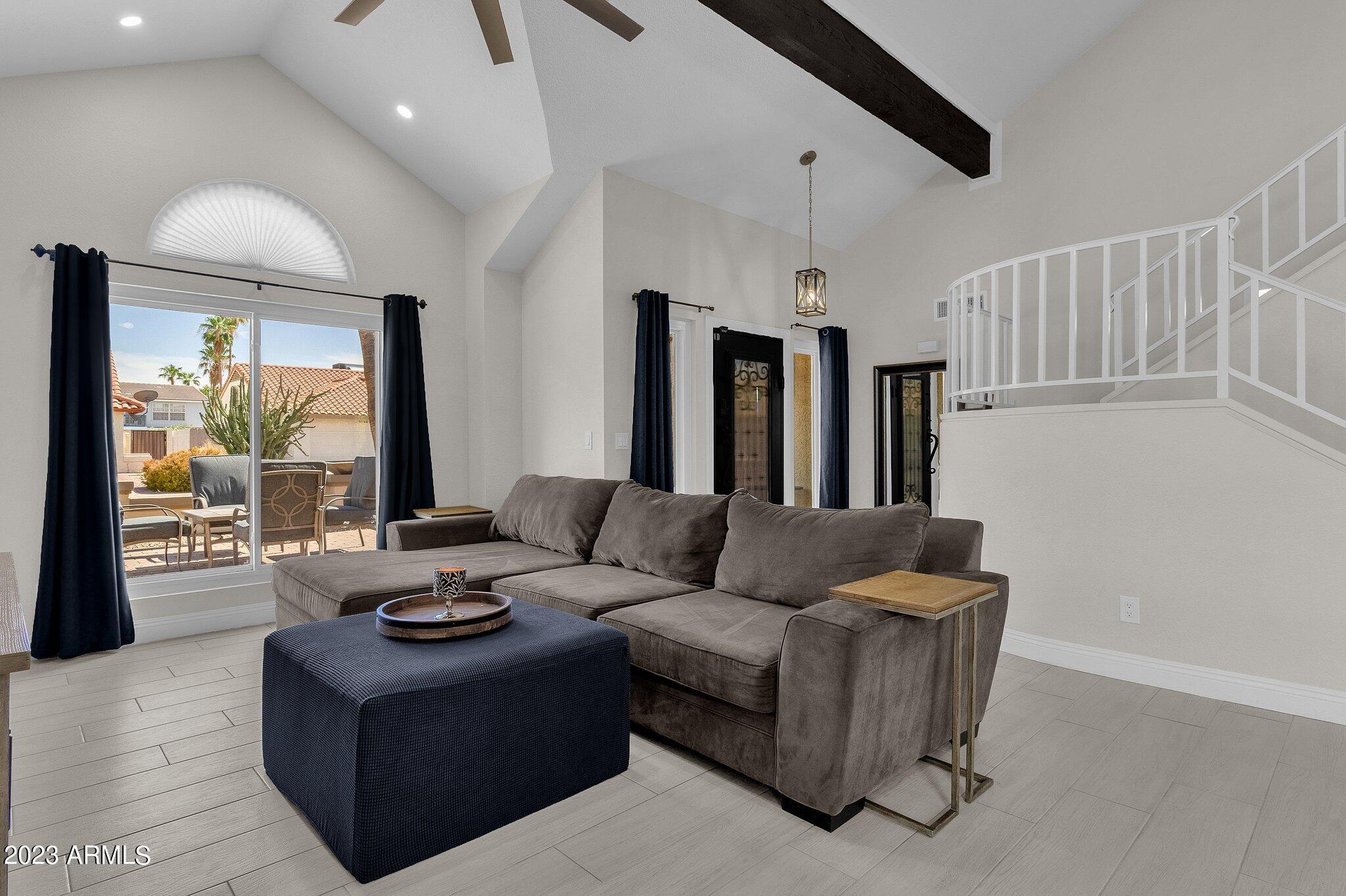 2678 W MONTGOMERY Drive