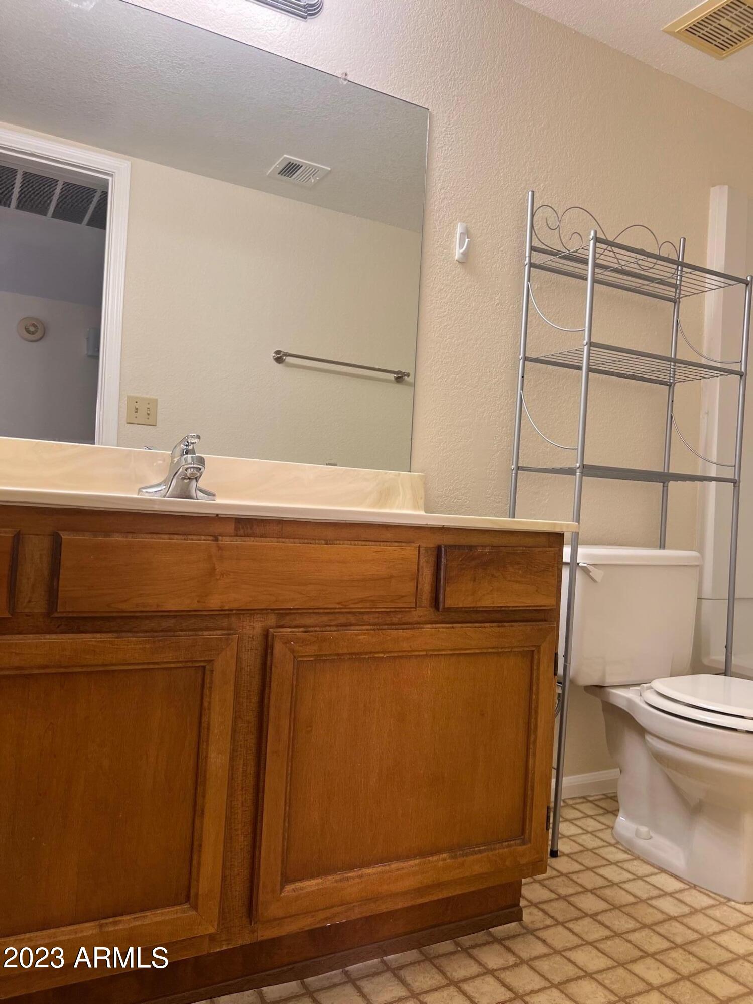 10610 S 48TH Street # 2086