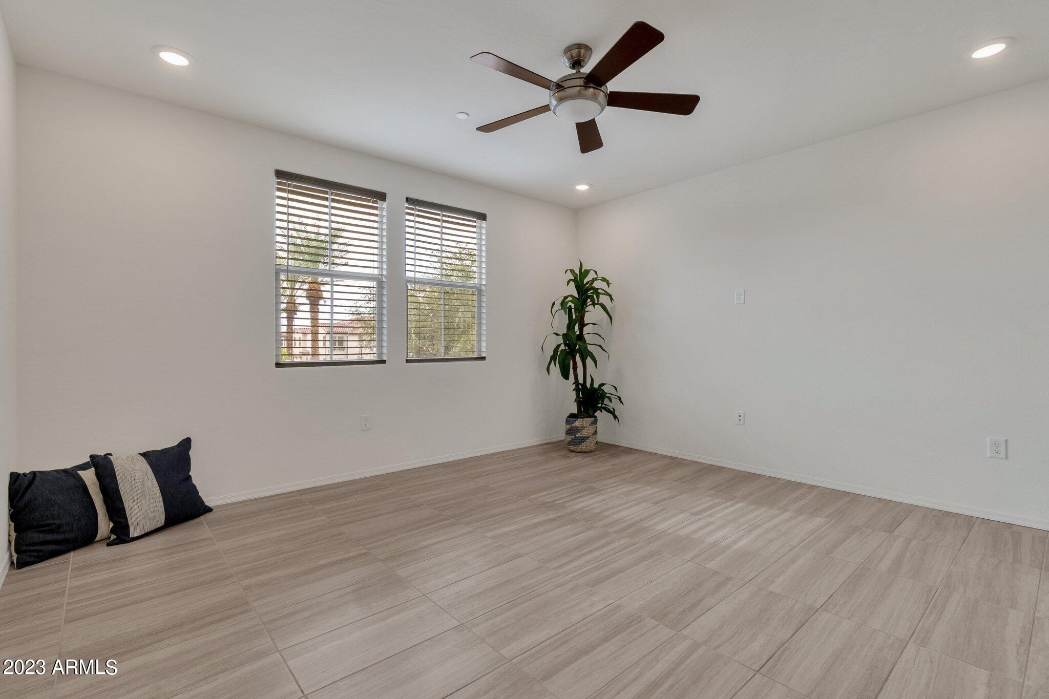 2660 S EQUESTRIAN Drive # 103