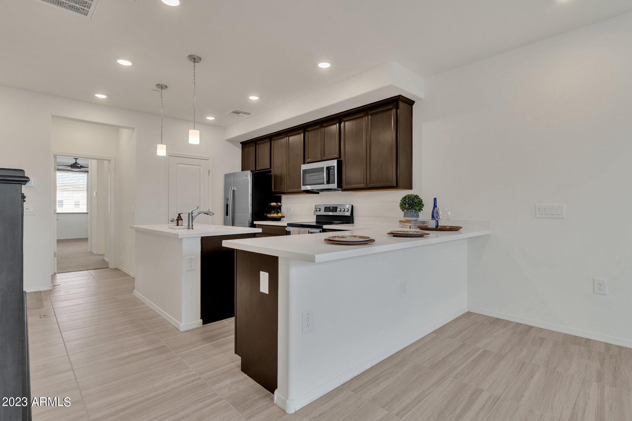 2660 S EQUESTRIAN Drive # 103