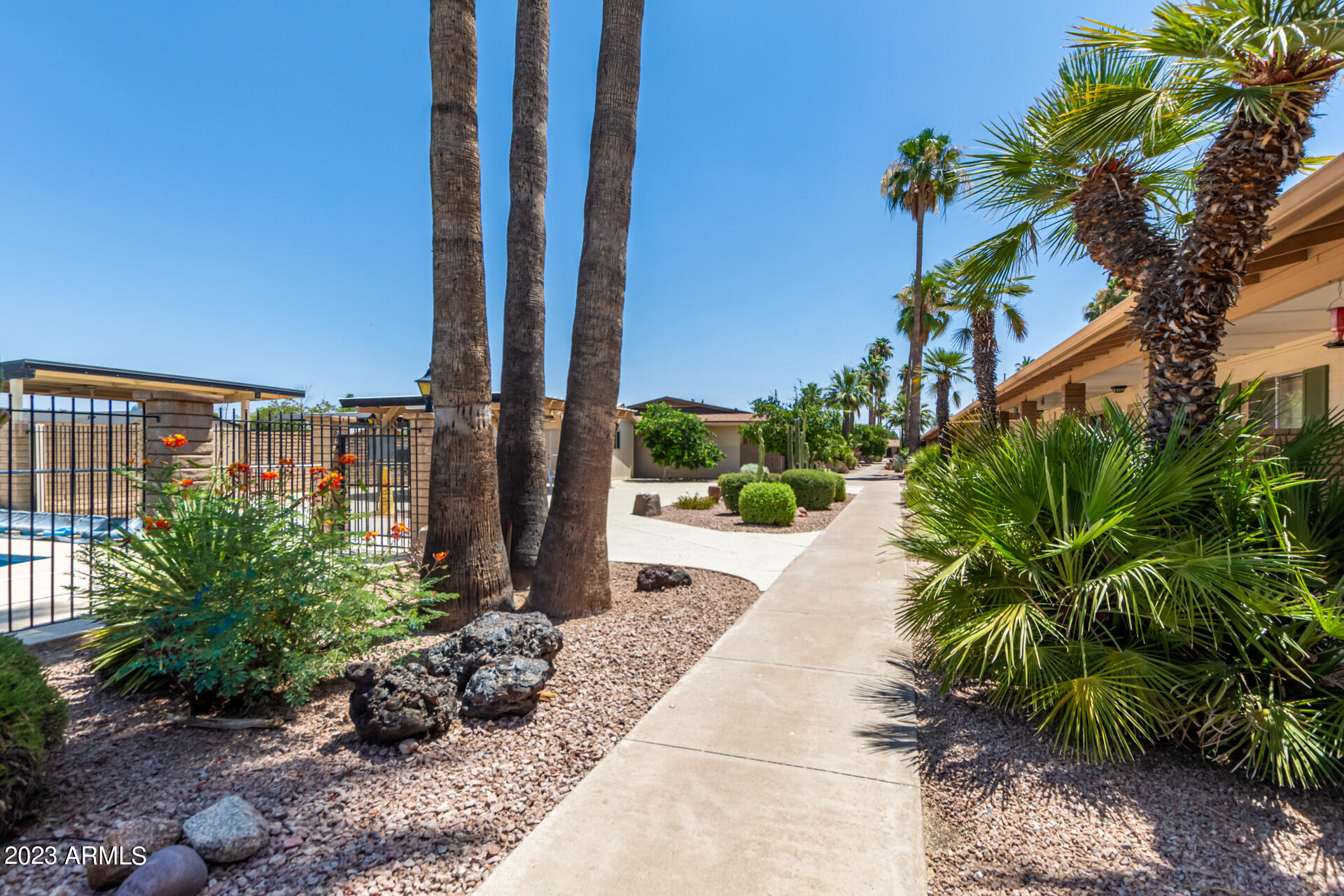 2452 E University Drive, 8