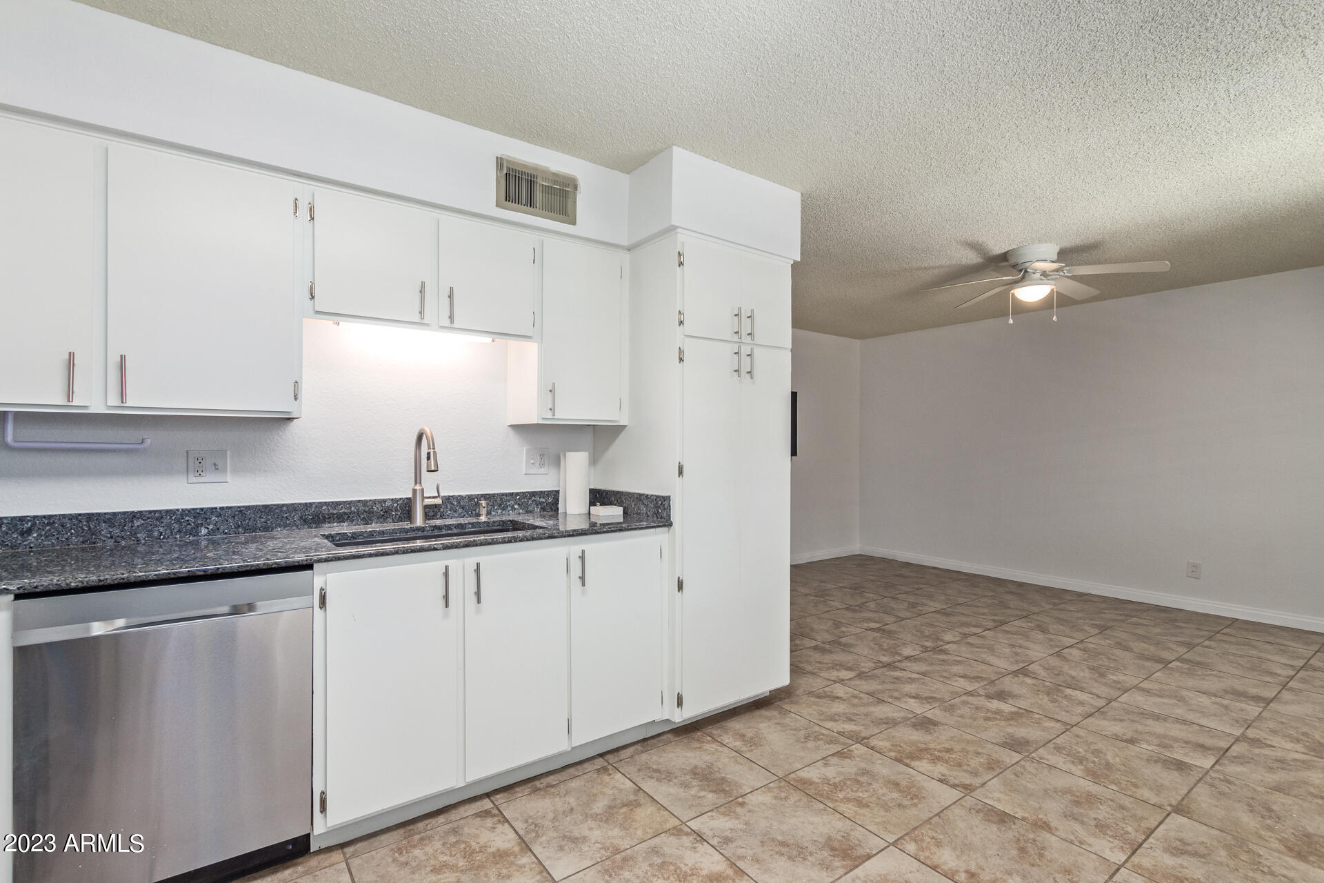 2452 E University Drive, 8