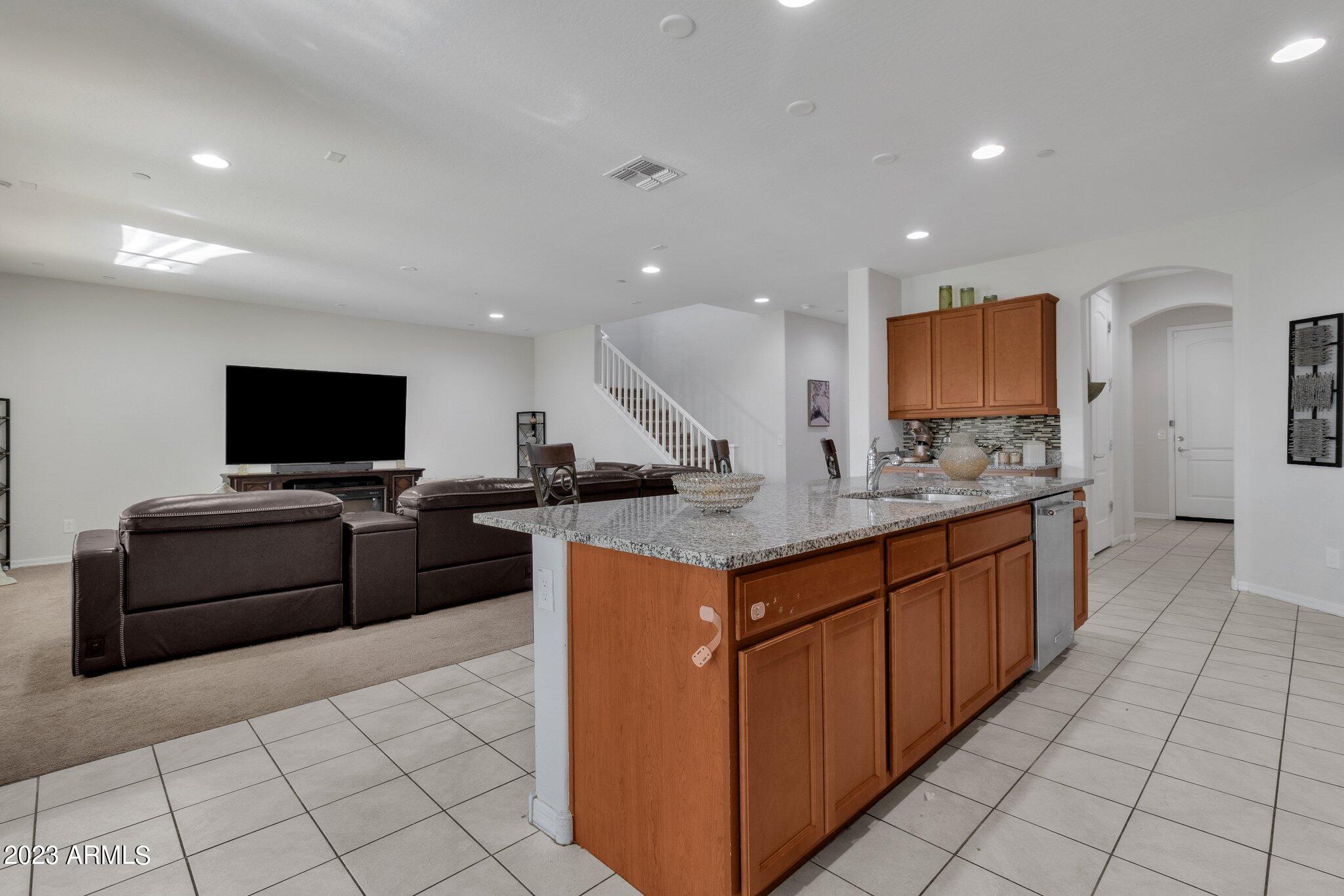 5340 S VERDE --