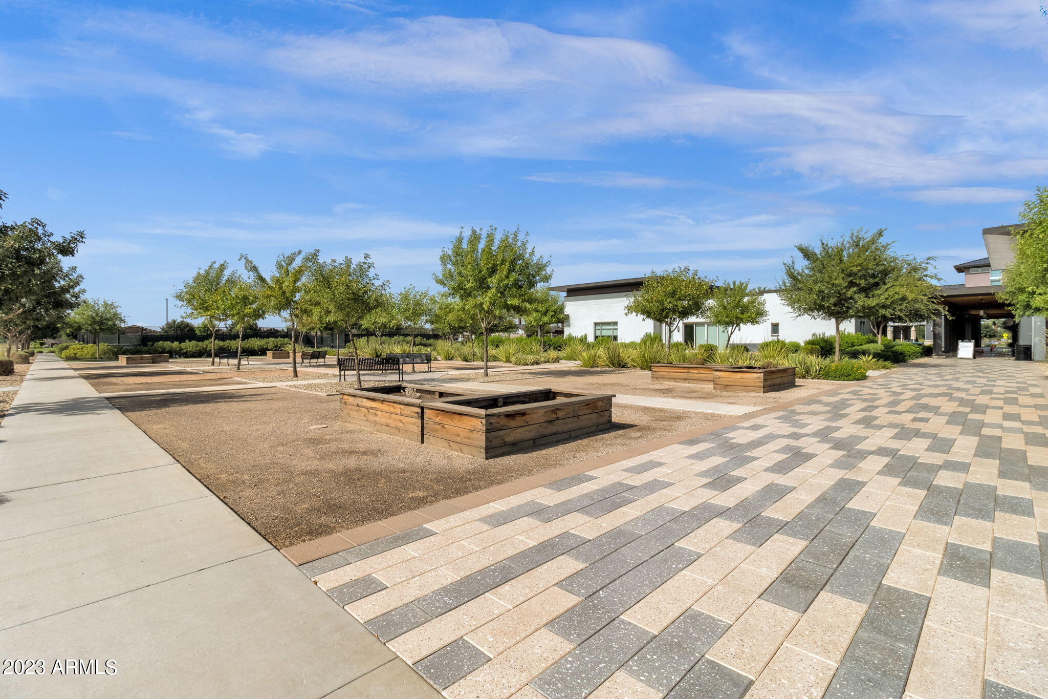 5340 S VERDE --