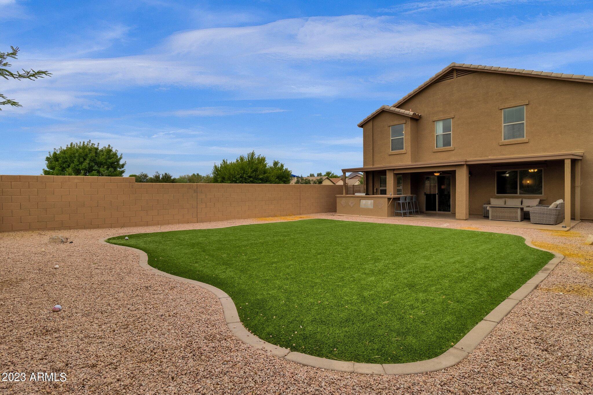 35755 N MIRANDESA Drive