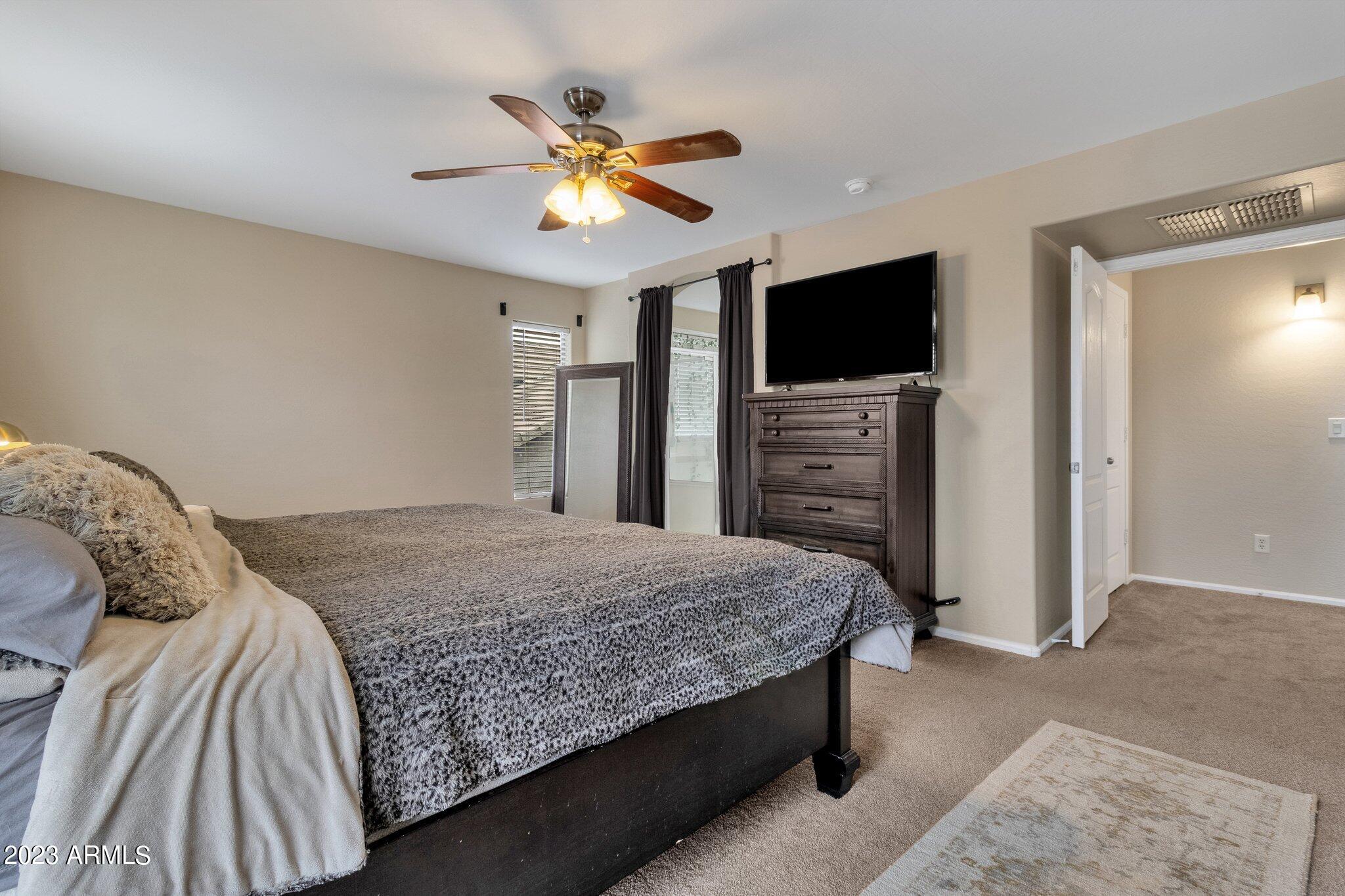 35755 N MIRANDESA Drive