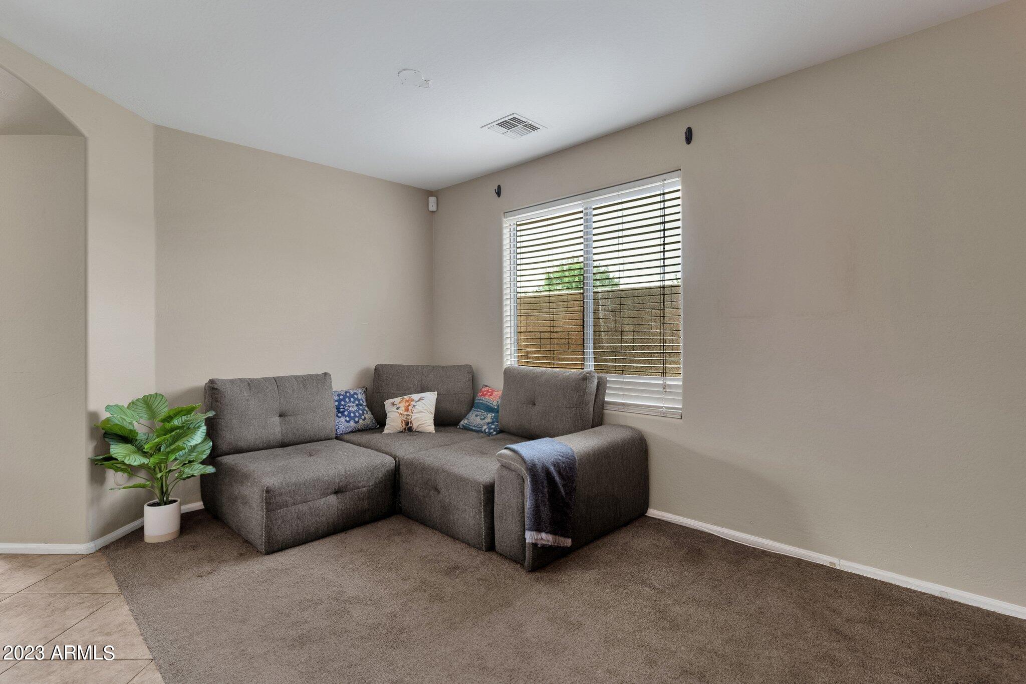 35755 N MIRANDESA Drive