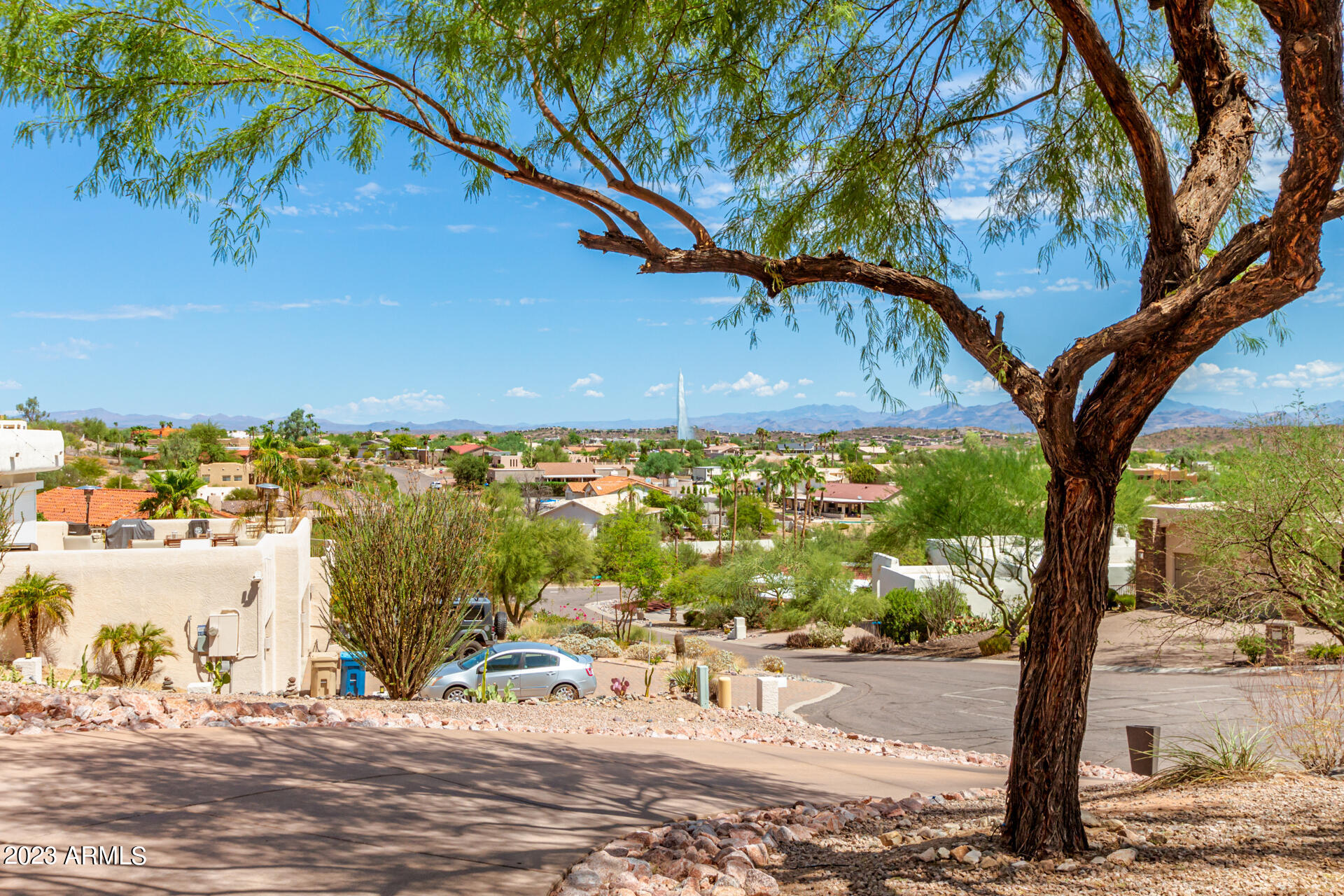 11204 N PHEASANT Plaza