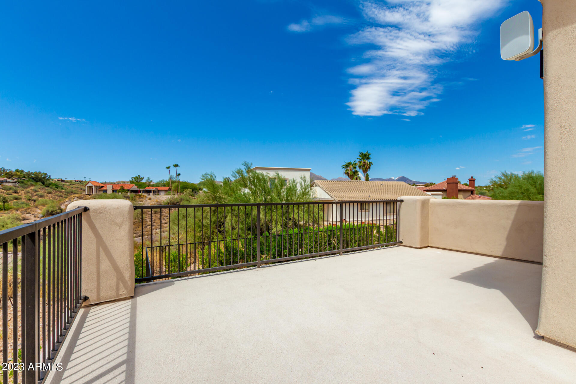 11204 N PHEASANT Plaza