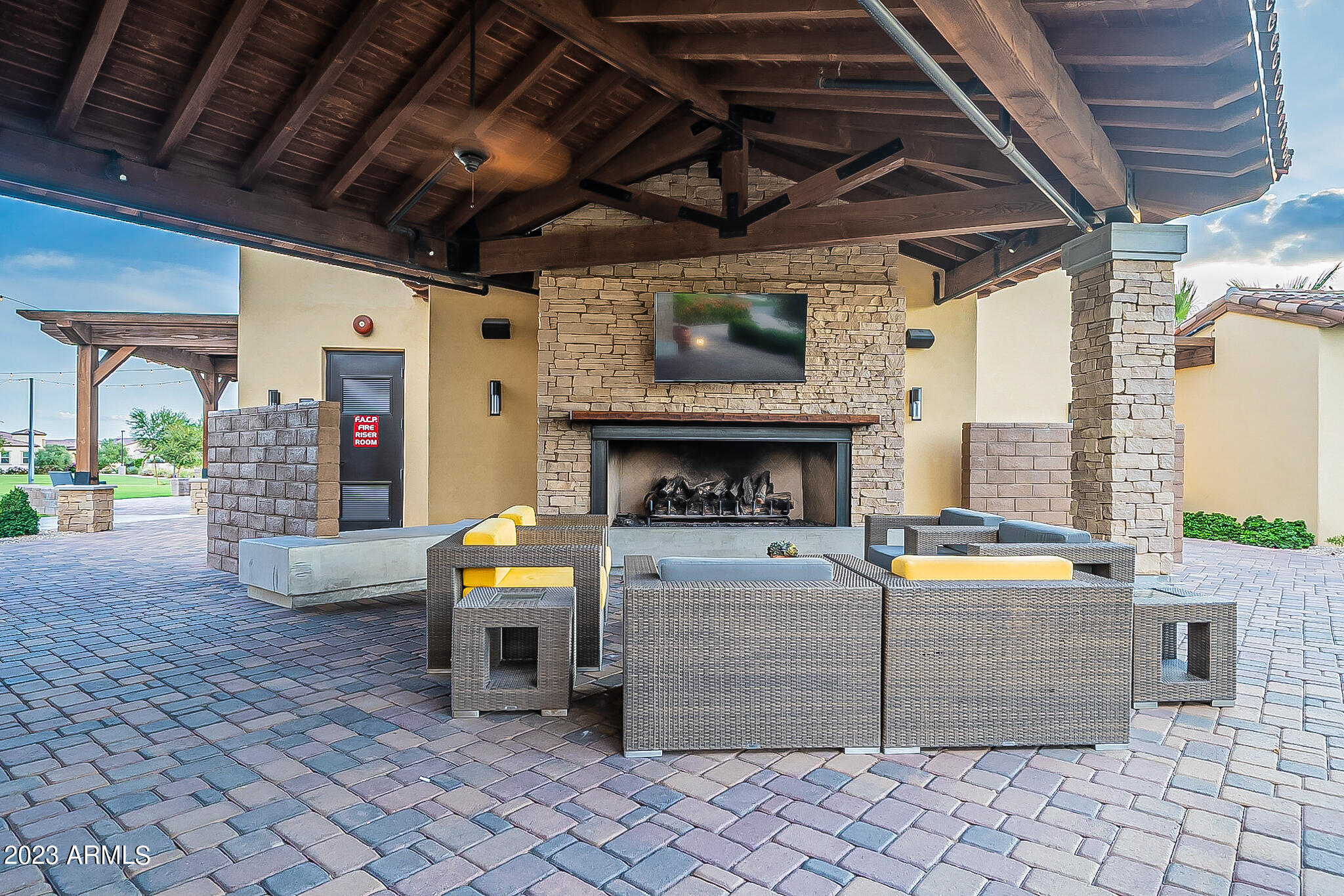 35602 N SUNSET Trail