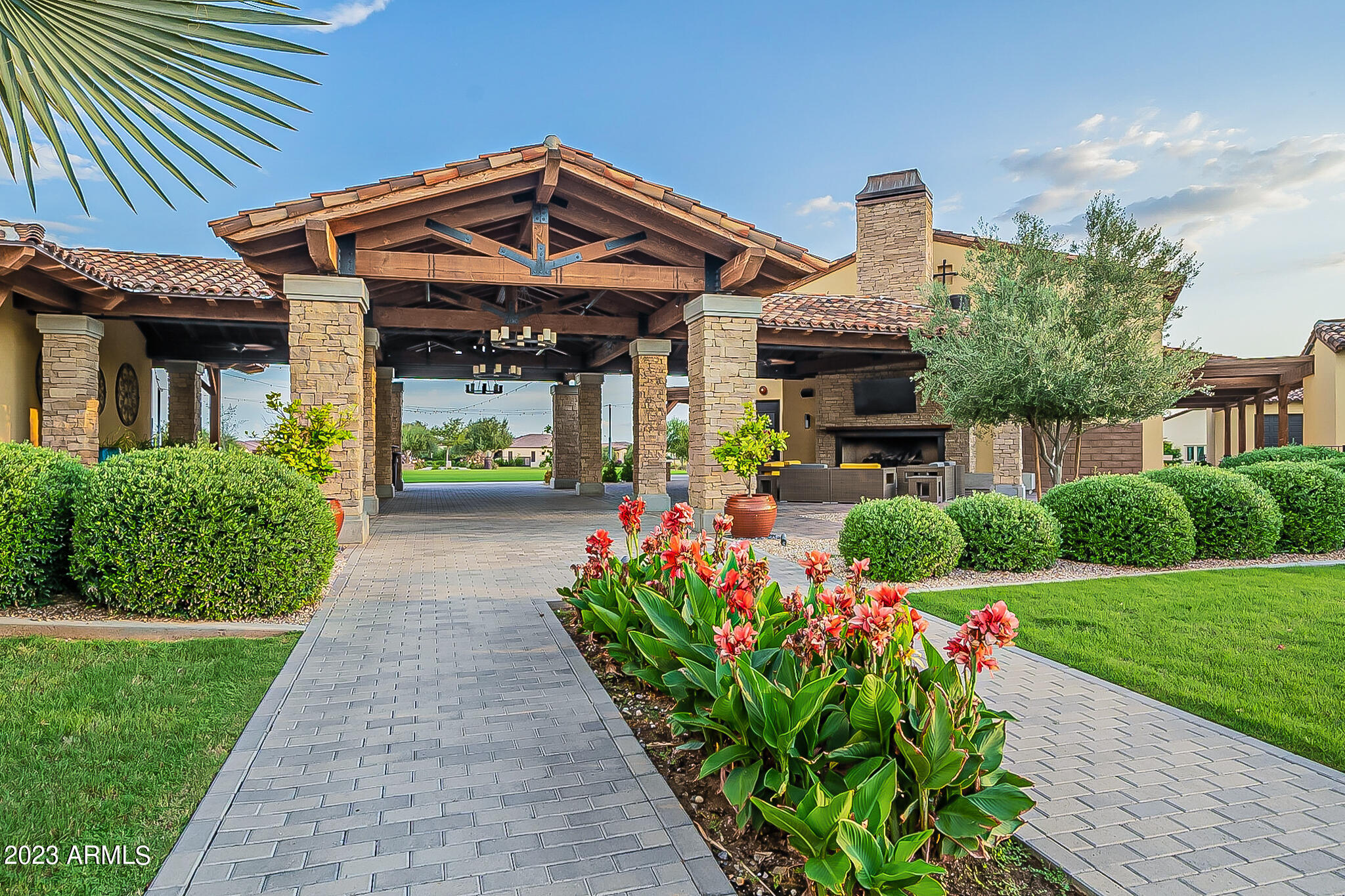 35602 N SUNSET Trail