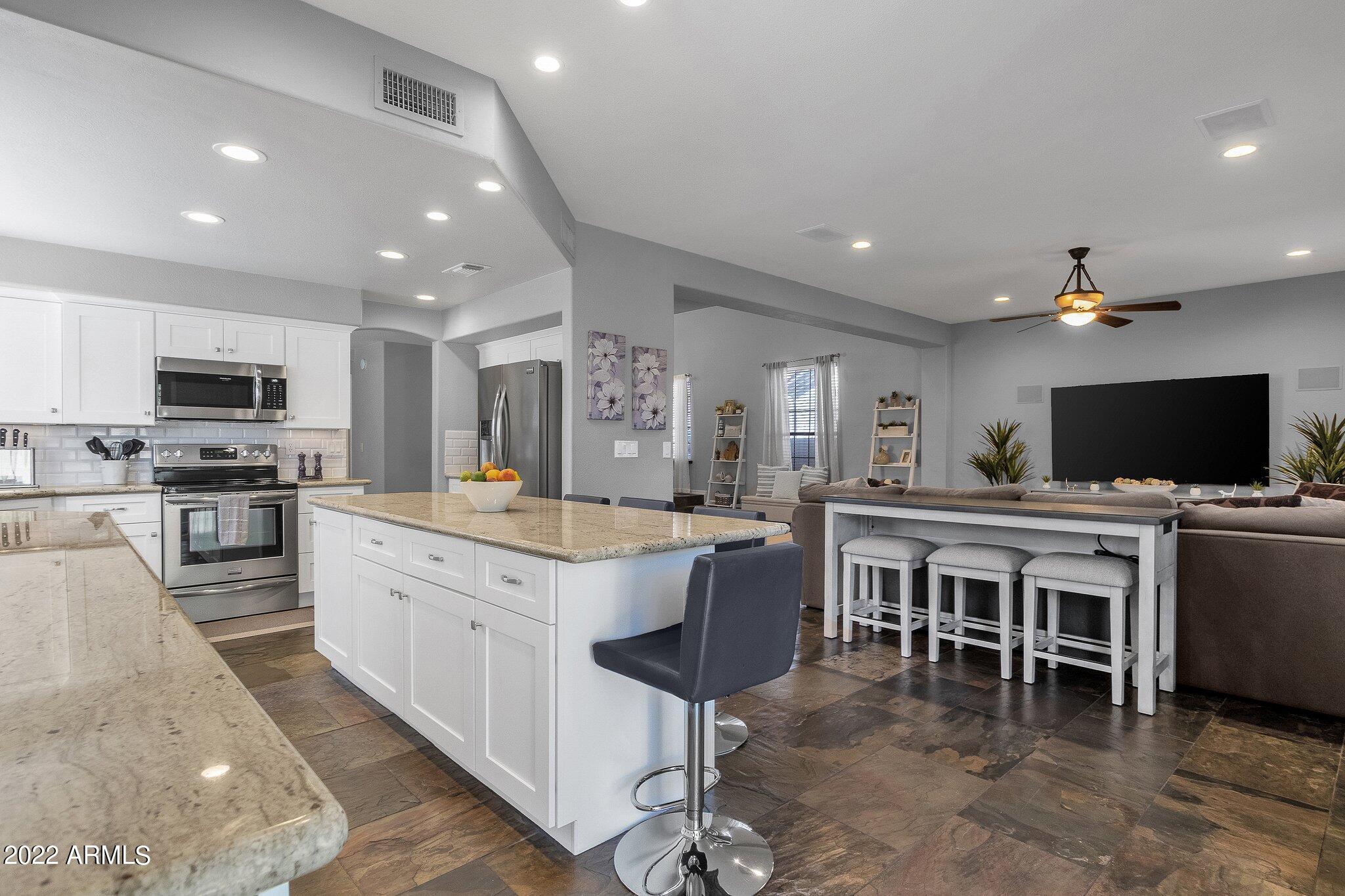 1001 E GRISWOLD Road # 37