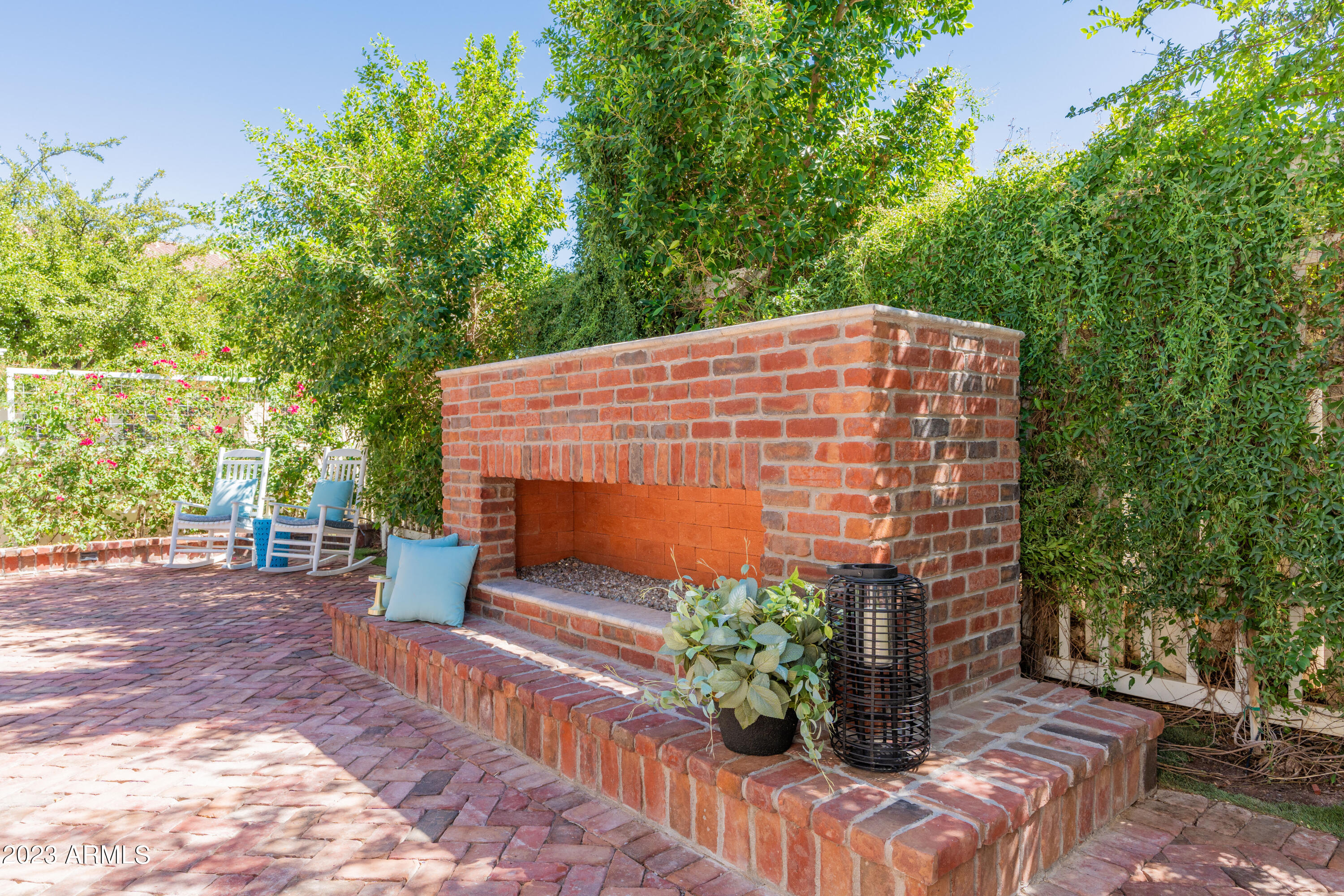 2797 E VIRGINIA Street